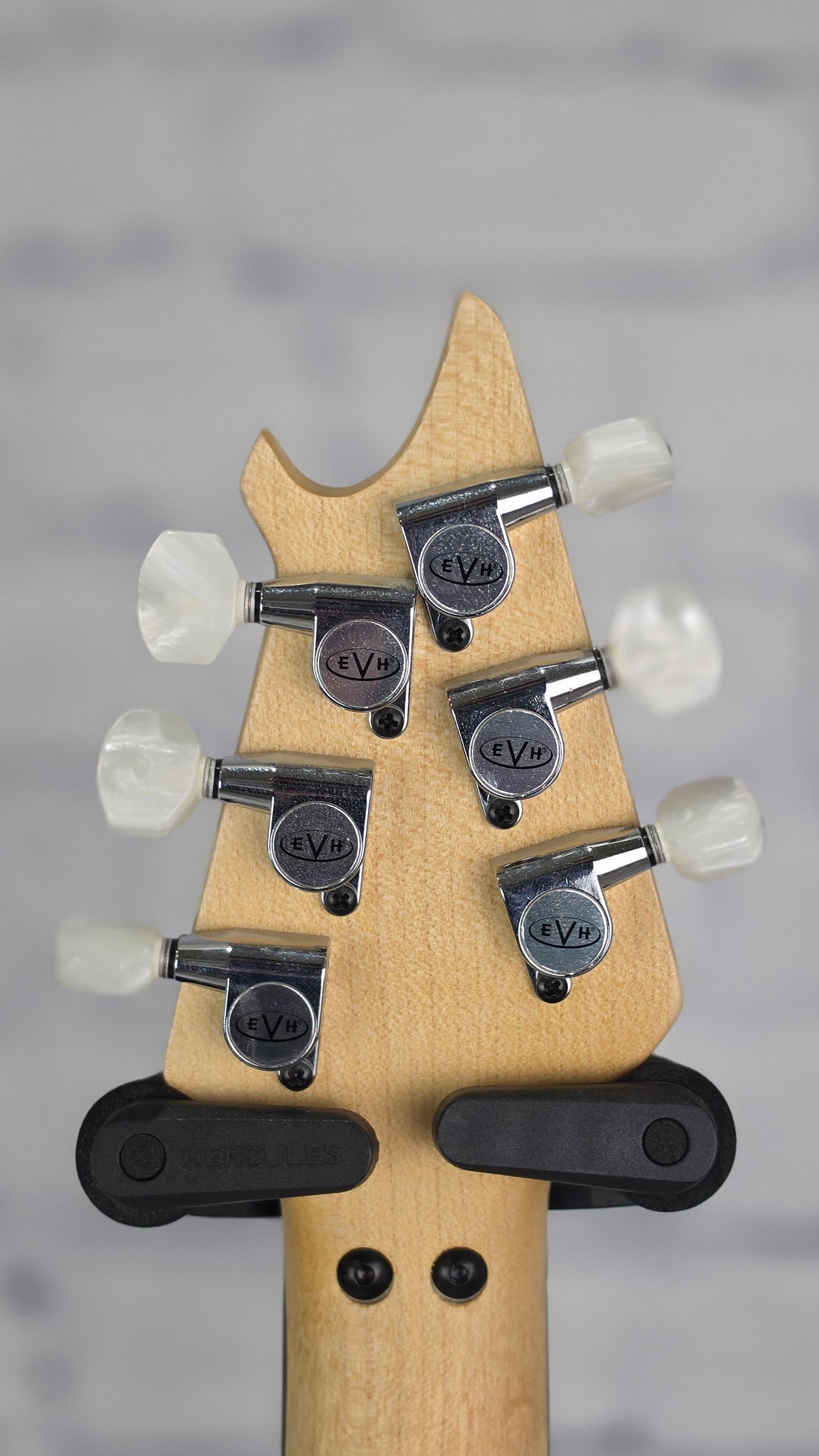 USED EVH Guitars Wolfgang USA Edward Van Halen Signature 6 String Electric Guitar Gloss Ivory
