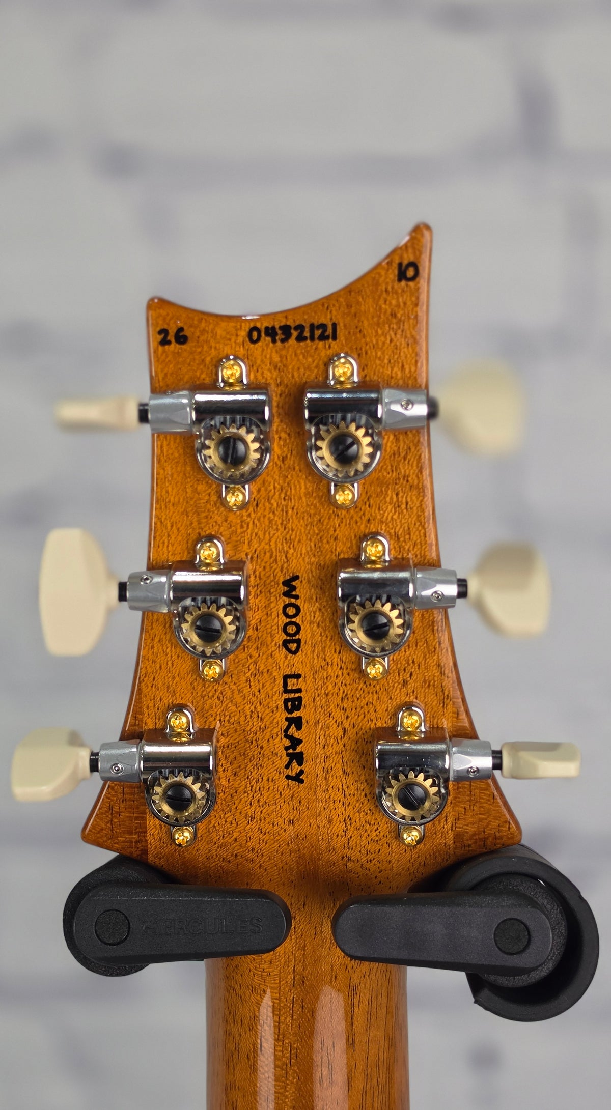 Paul Reed Smith PRS Guitars Wood Library McCarty 594 Tremolo Electric Guitar 10 Top Laguna (Private Stock Color)