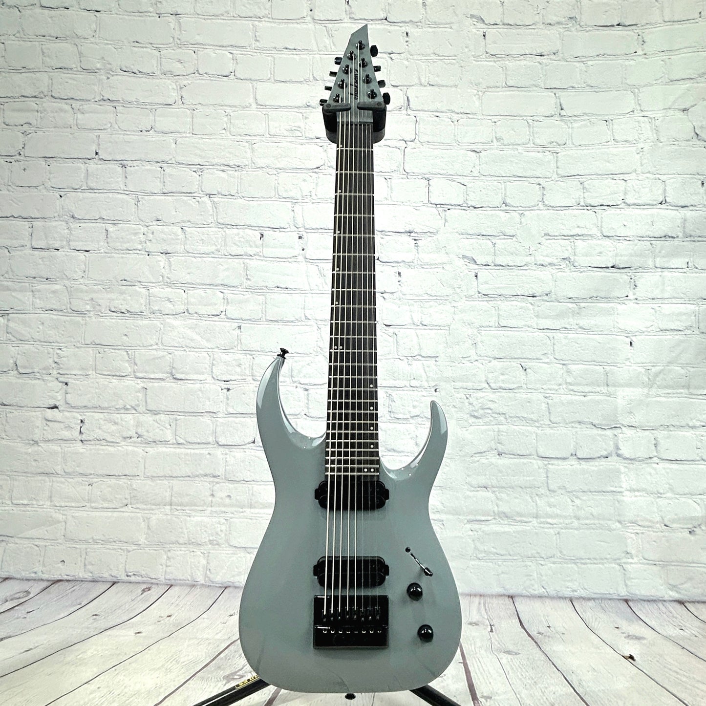 Jackson Guitars Pro Plus Series Limited Edition Signature Misha Mansoor Juggernaut ET8 EverTune 8 String Electric Guitar Nardo Gray