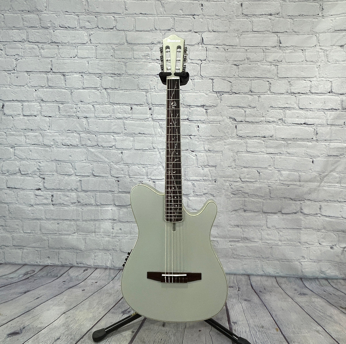 Ibanez TOD10N SMF Tim Henson Nylon String Acoustic Guitar Silver Metallic Flat
