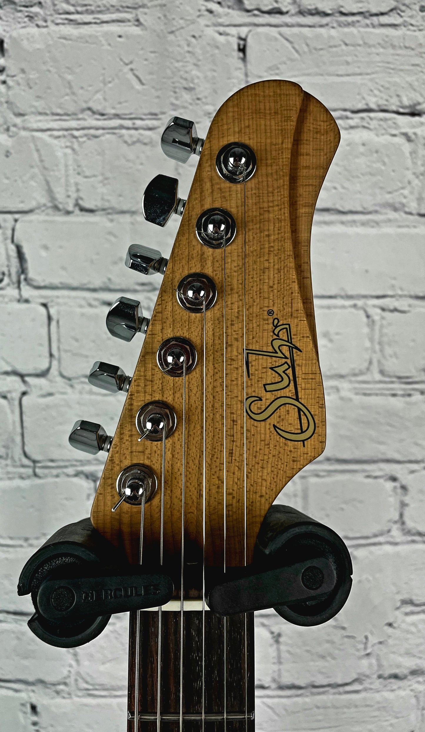 USED Suhr Classic S Antique Custom HSH Electric Guitar 2 Tone Tobacco Burst