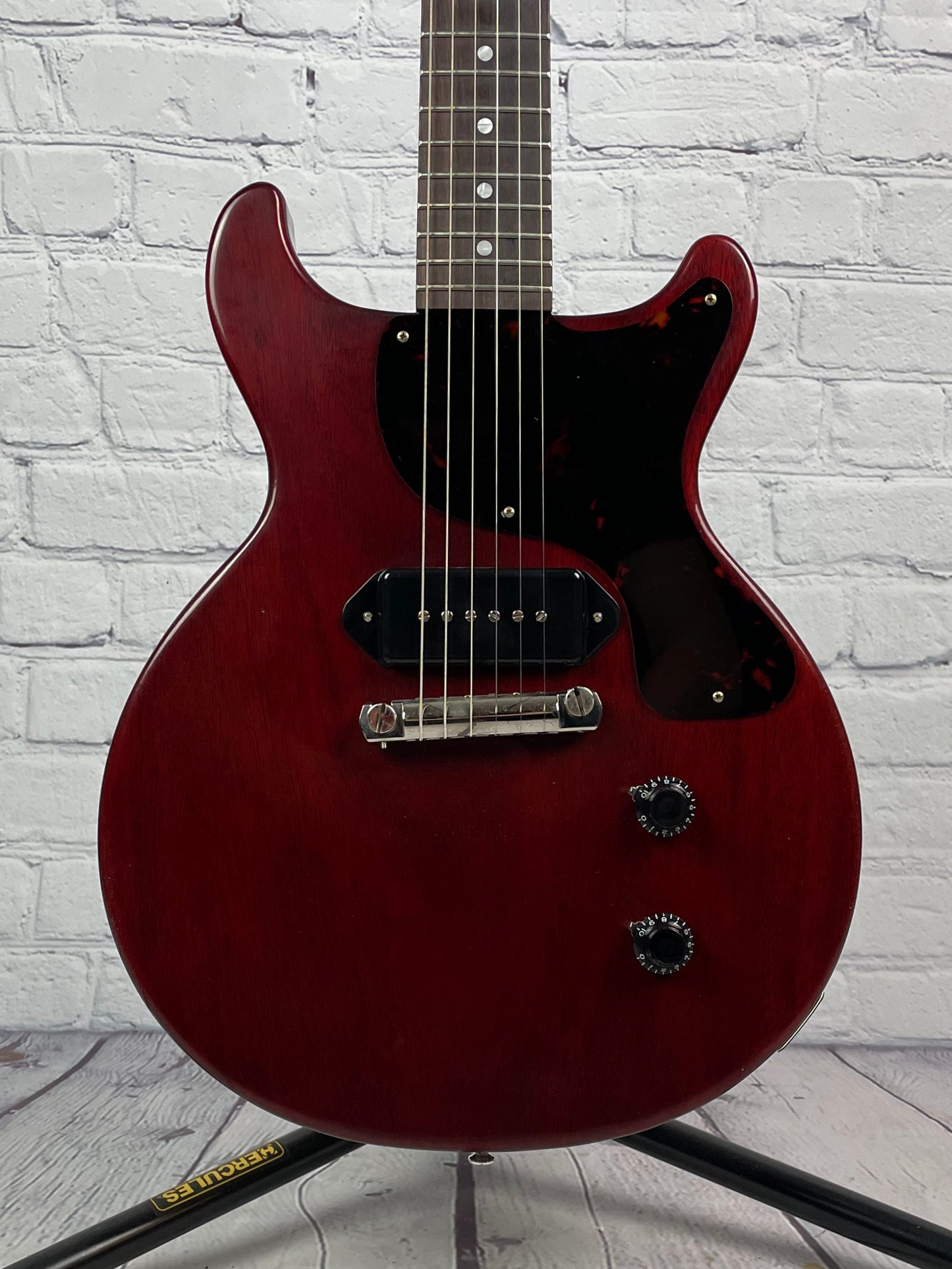 Gibson Custom Shop 1958 Les Paul Jr. Double Cutaway Reissue Electric Guitar Faded Cherry