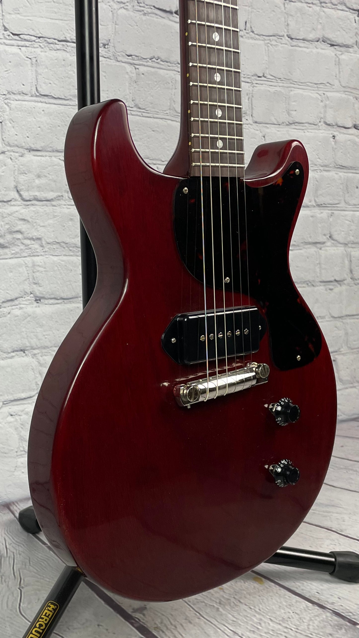 Gibson Custom Shop 1958 Les Paul Jr. Double Cutaway Reissue Electric Guitar Faded Cherry