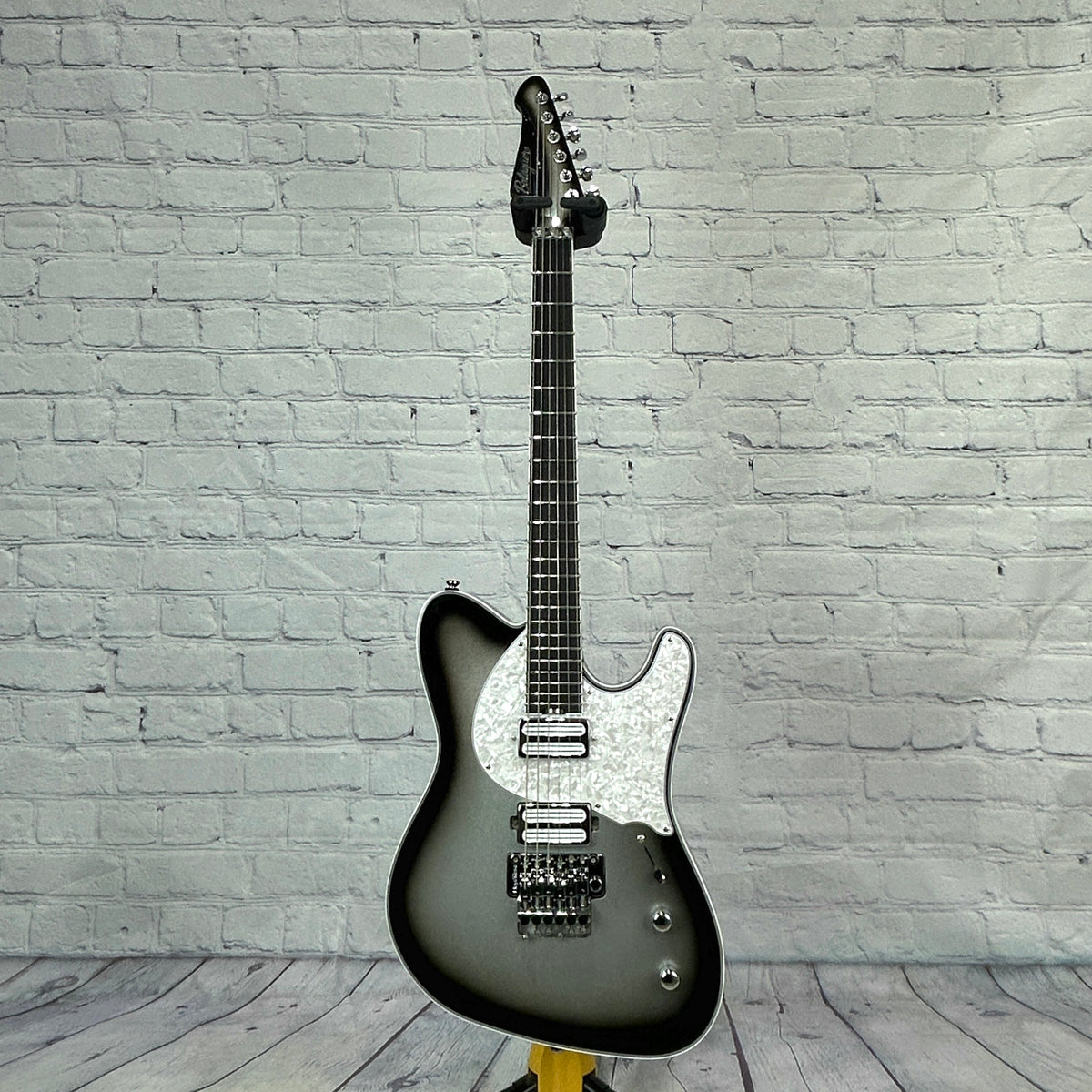 Balaguer Guitars Thicket TM Travis Miguel 6 String Electric Guitar Gloss Metallic Silverburst