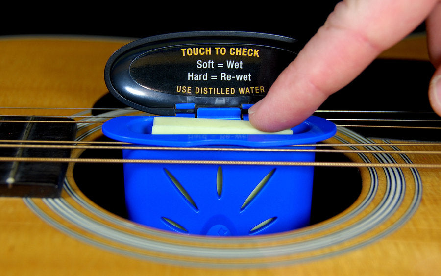 Music Nomad Humitar - Acoustic Guitar Soundhole Humidifier MN300
