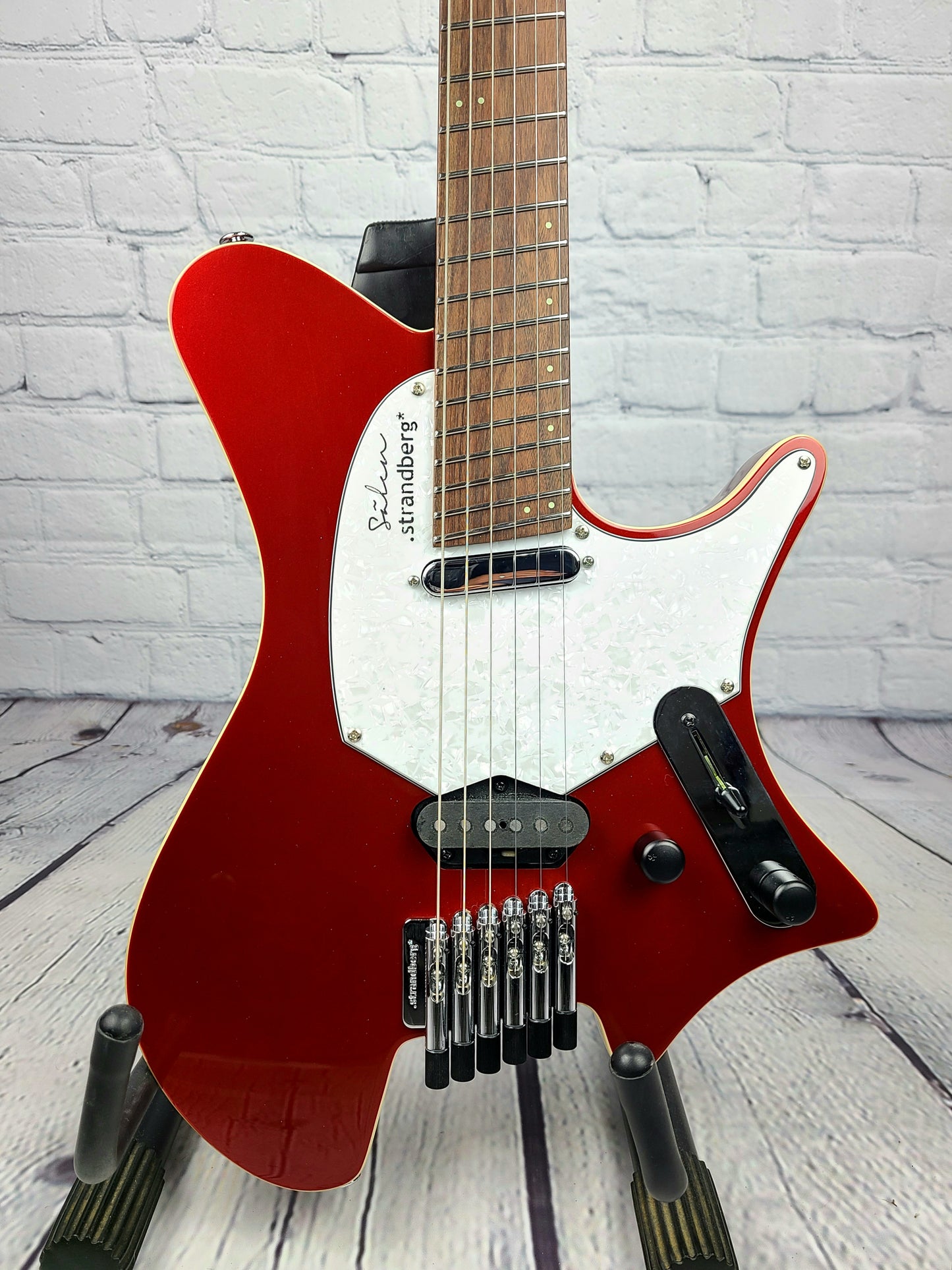 Strandberg Salen DLX 6 String Candy Apple Red