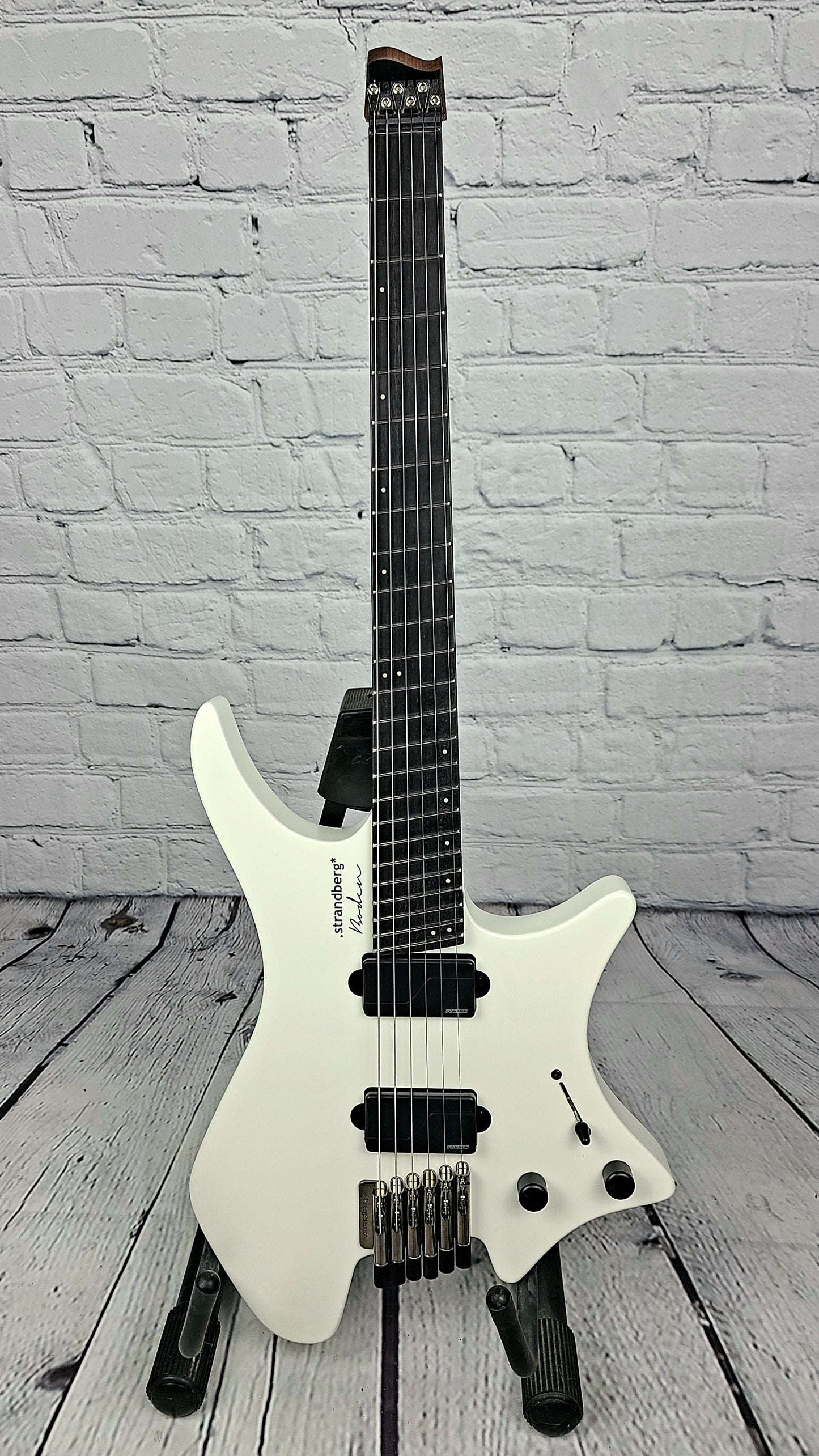 Strandberg Boden Metal 6 String Pearl White