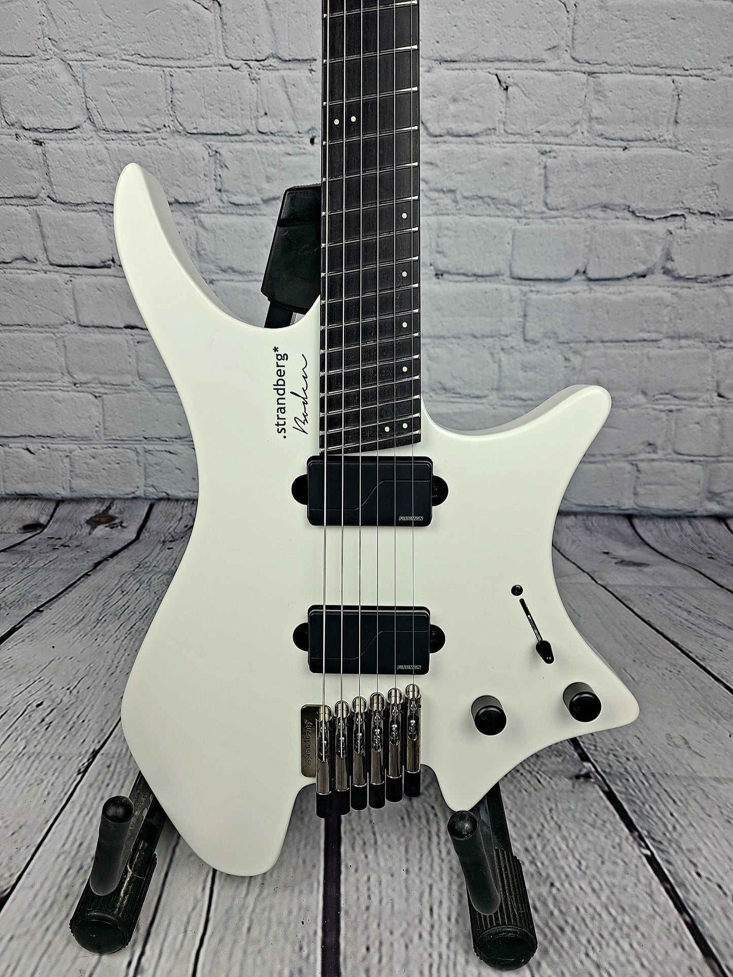 Strandberg Boden Metal 6 String Pearl White