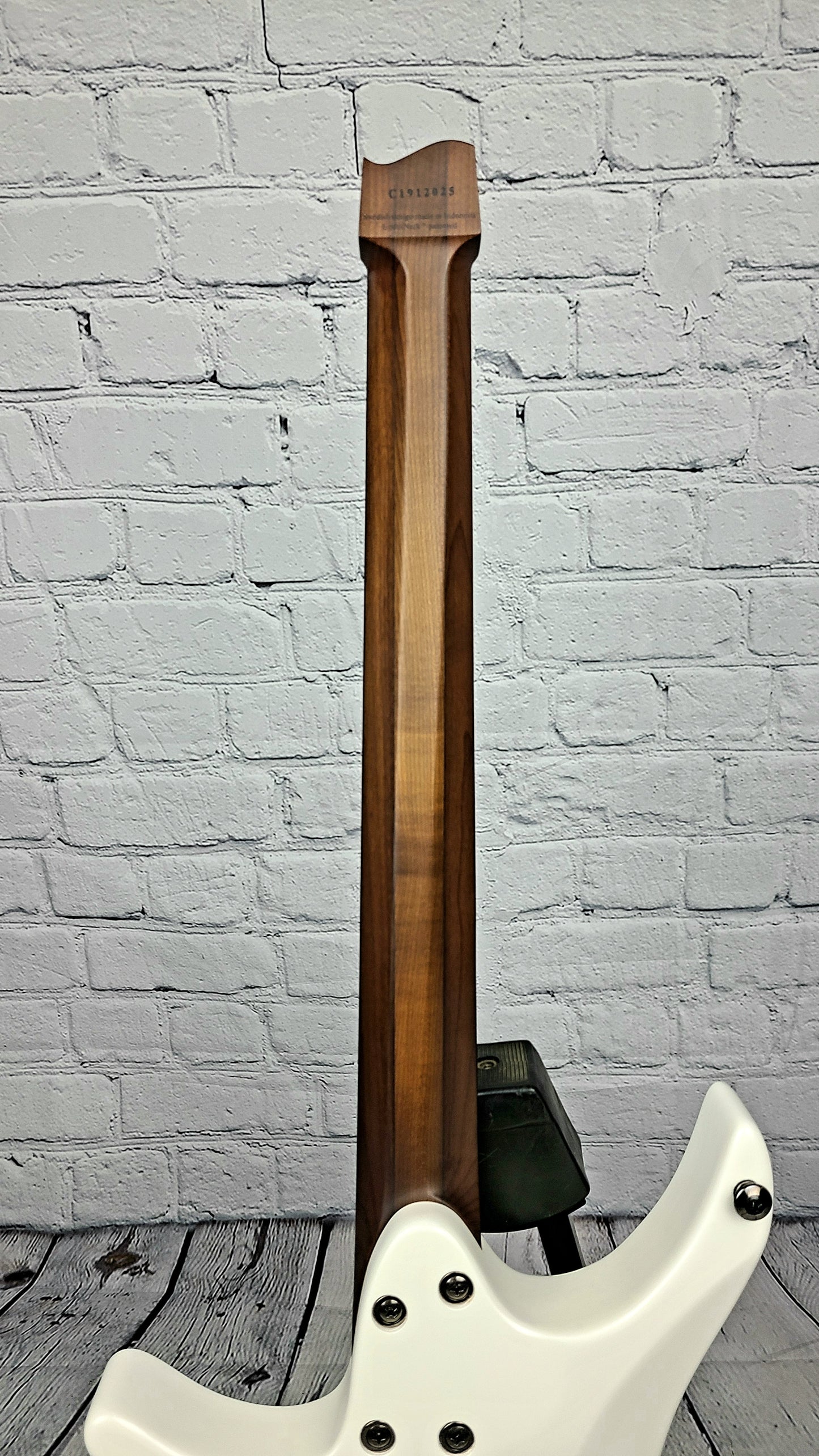 Strandberg Boden Metal 6 String Pearl White