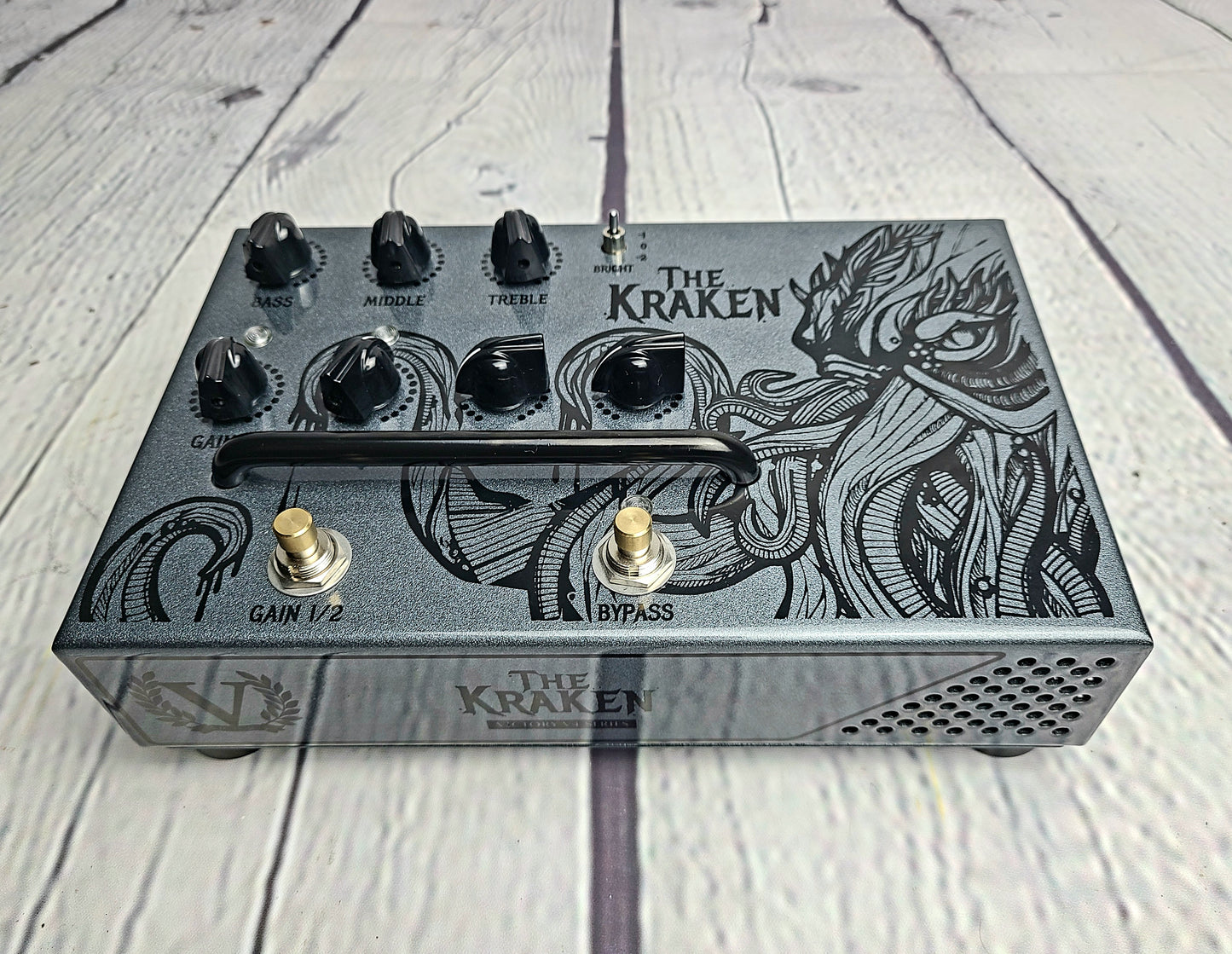 Victory Amplification V4 The Kraken Preamp Pedal