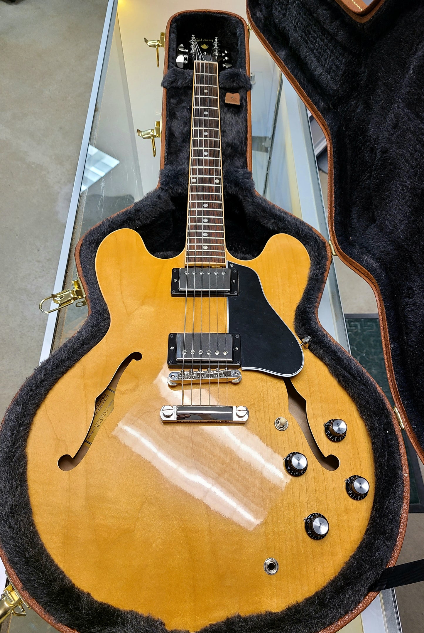 USED Gibson USA ES-335 Semi-Hollow Memphis 2019