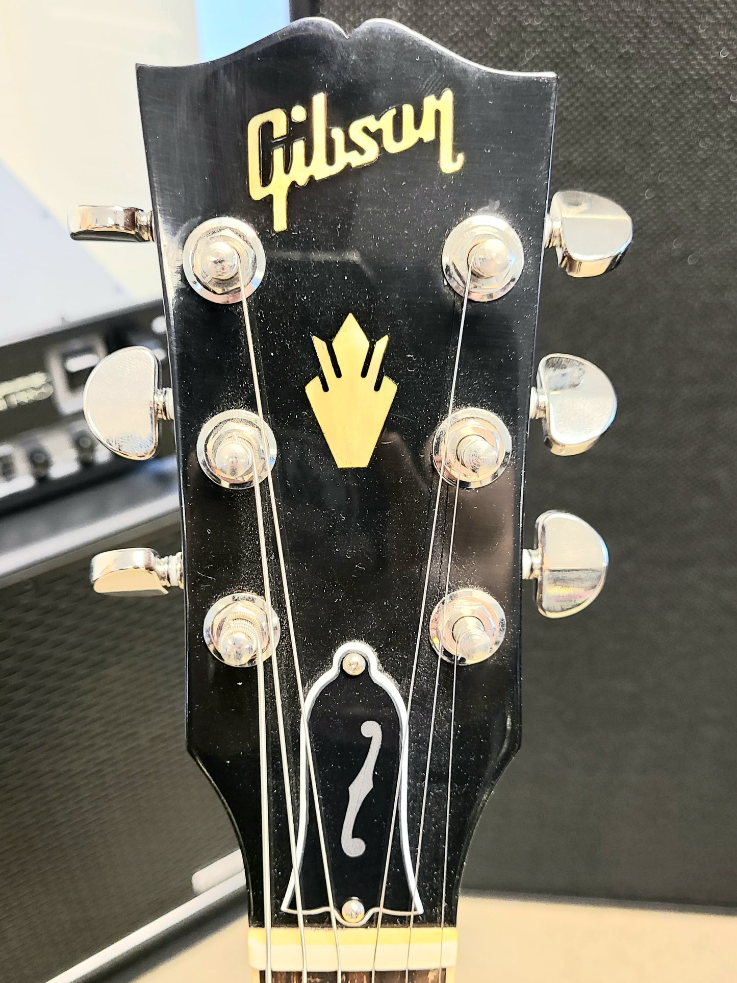 USED Gibson USA ES-335 Semi-Hollow Memphis 2019