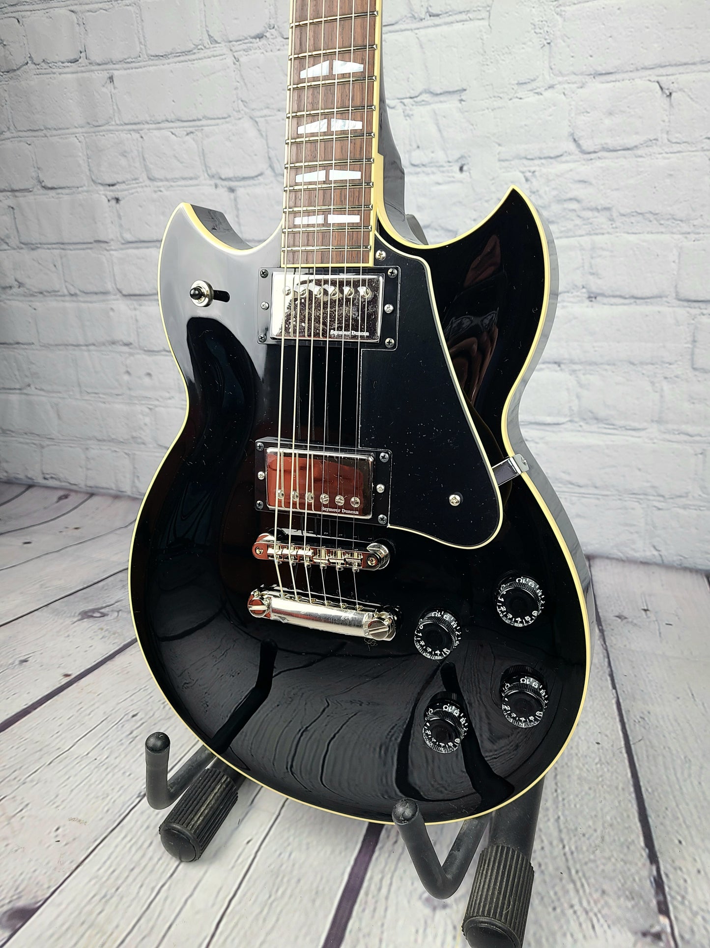 Yamaha Japan SG1820 Solid Body Electric Guitar Black