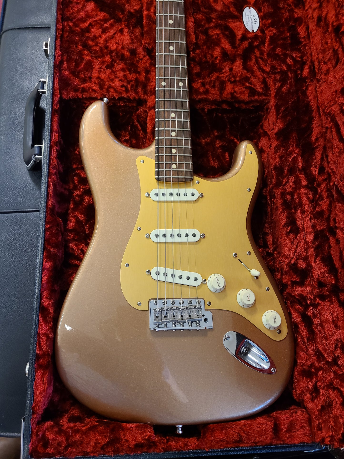 USED 2017 Fender Custom Shop Stratocaster Post Mod Fire Mist Gold