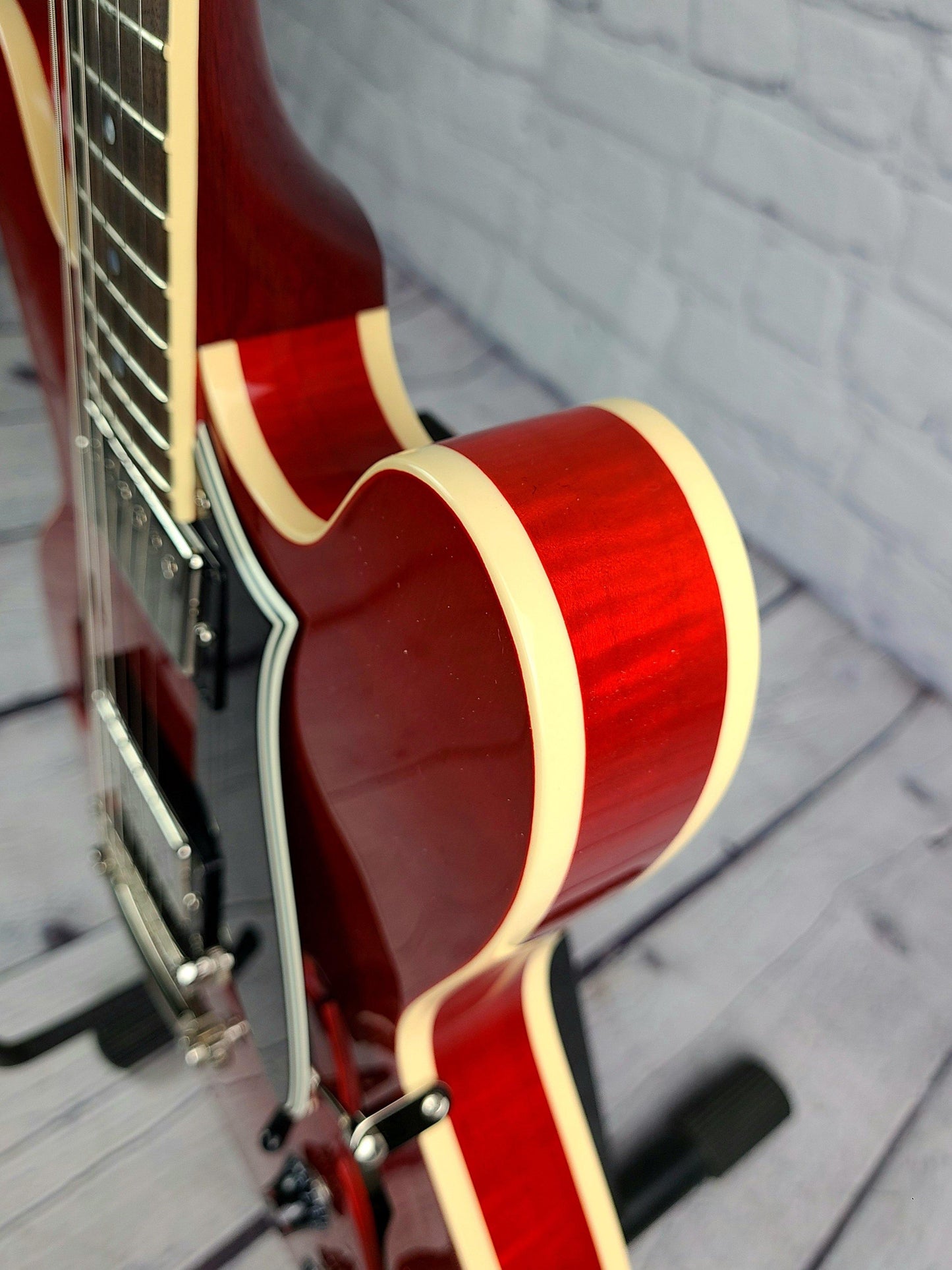Heritage Standard H-535 Semi-Hollow Guitar Trans Cherry Burst - Guitar Brando