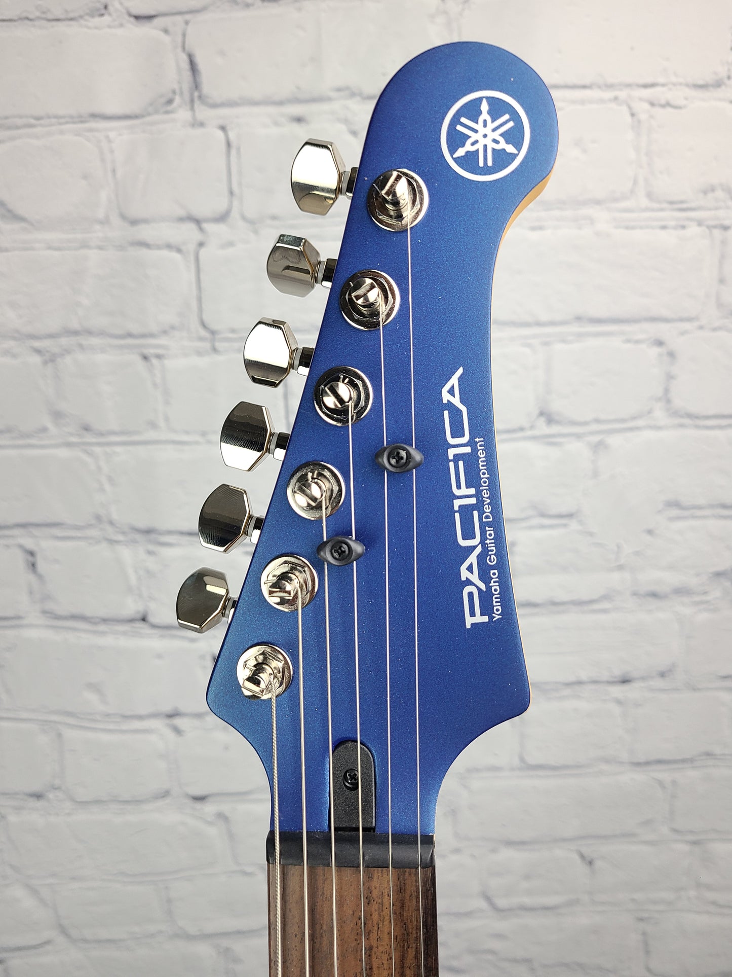 Yamaha Pacifica PAC612VIIX Electric Guitar Matte Silk Blue