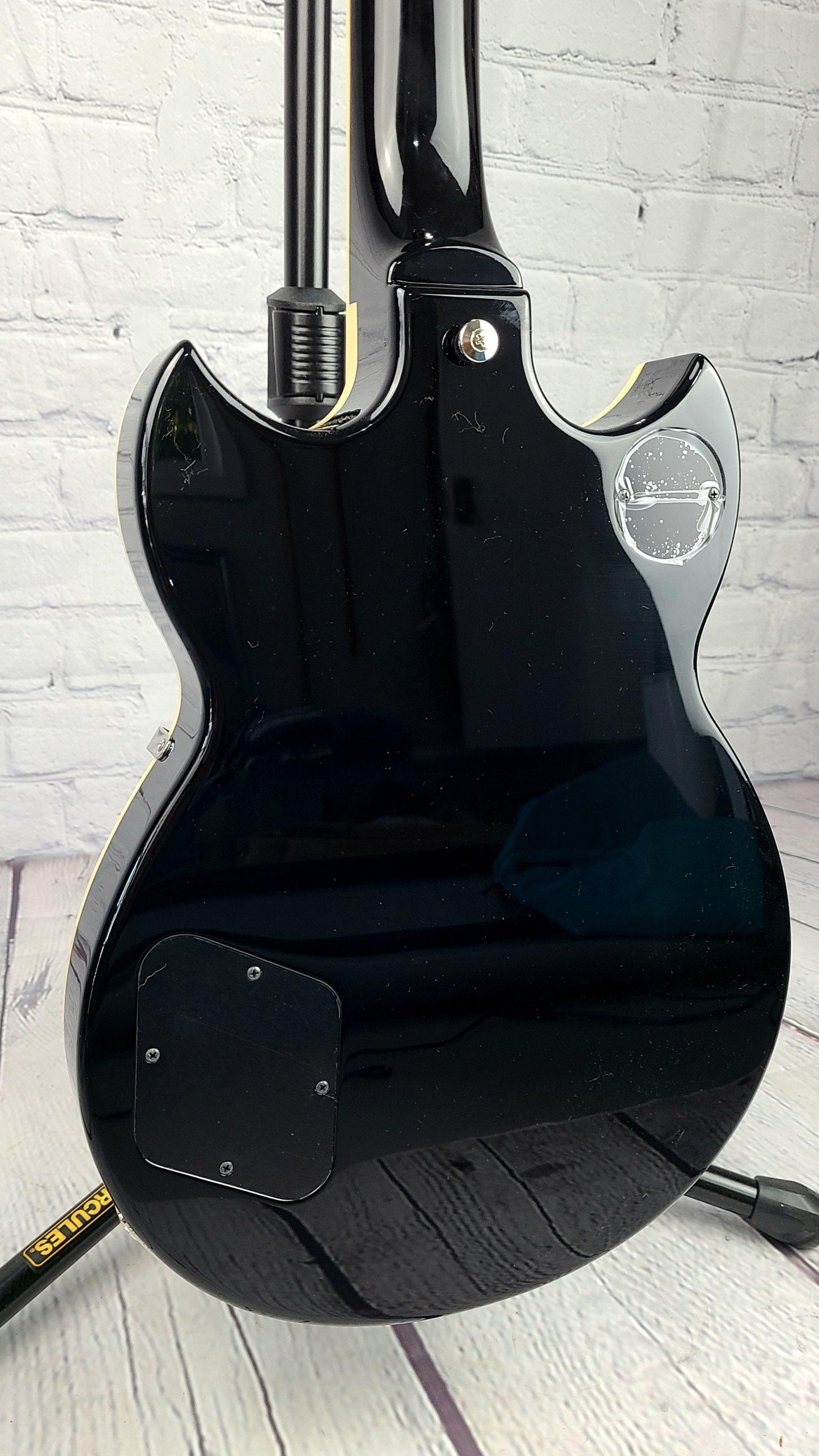 Yamaha SG1802 Electric Guitar Gloss Black P90 Made in Japan - Guitar Brando