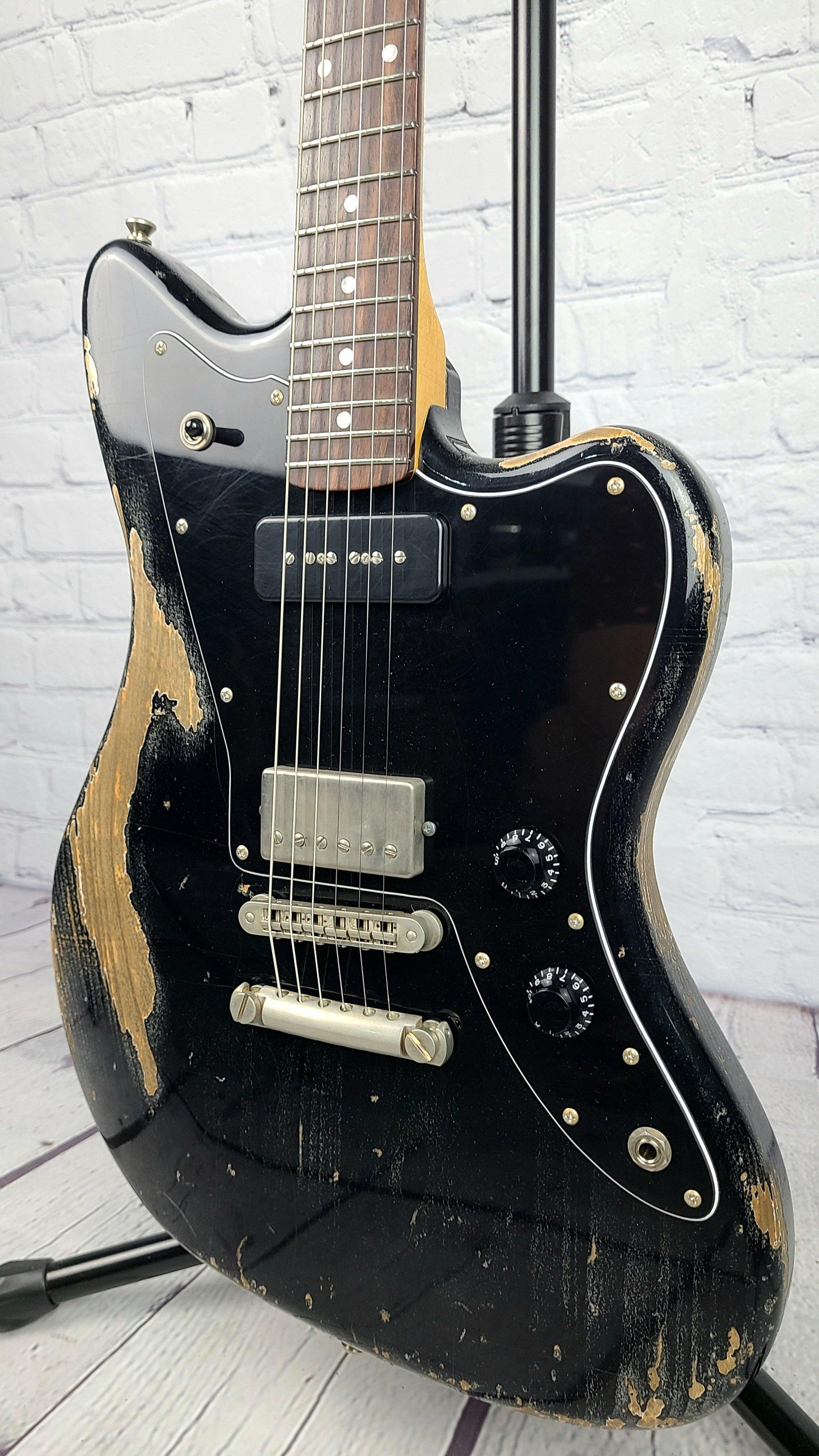 Fano JM6 Oltre Bull Black Rosewood Board USA Electric Guitar - Guitar Brando
