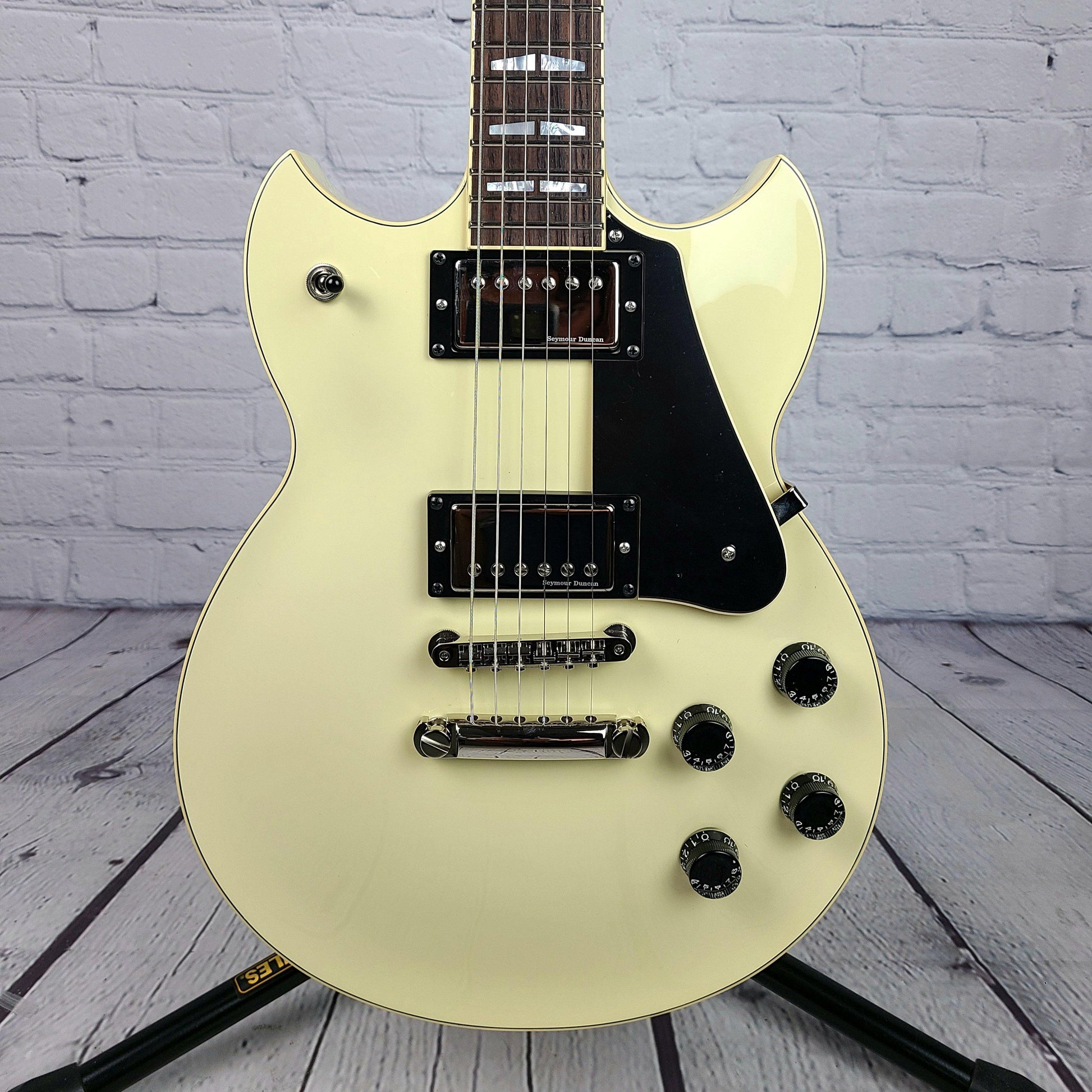 Yamaha Japan SG1820 Electric Guitar Vintage White - Guitar Brando