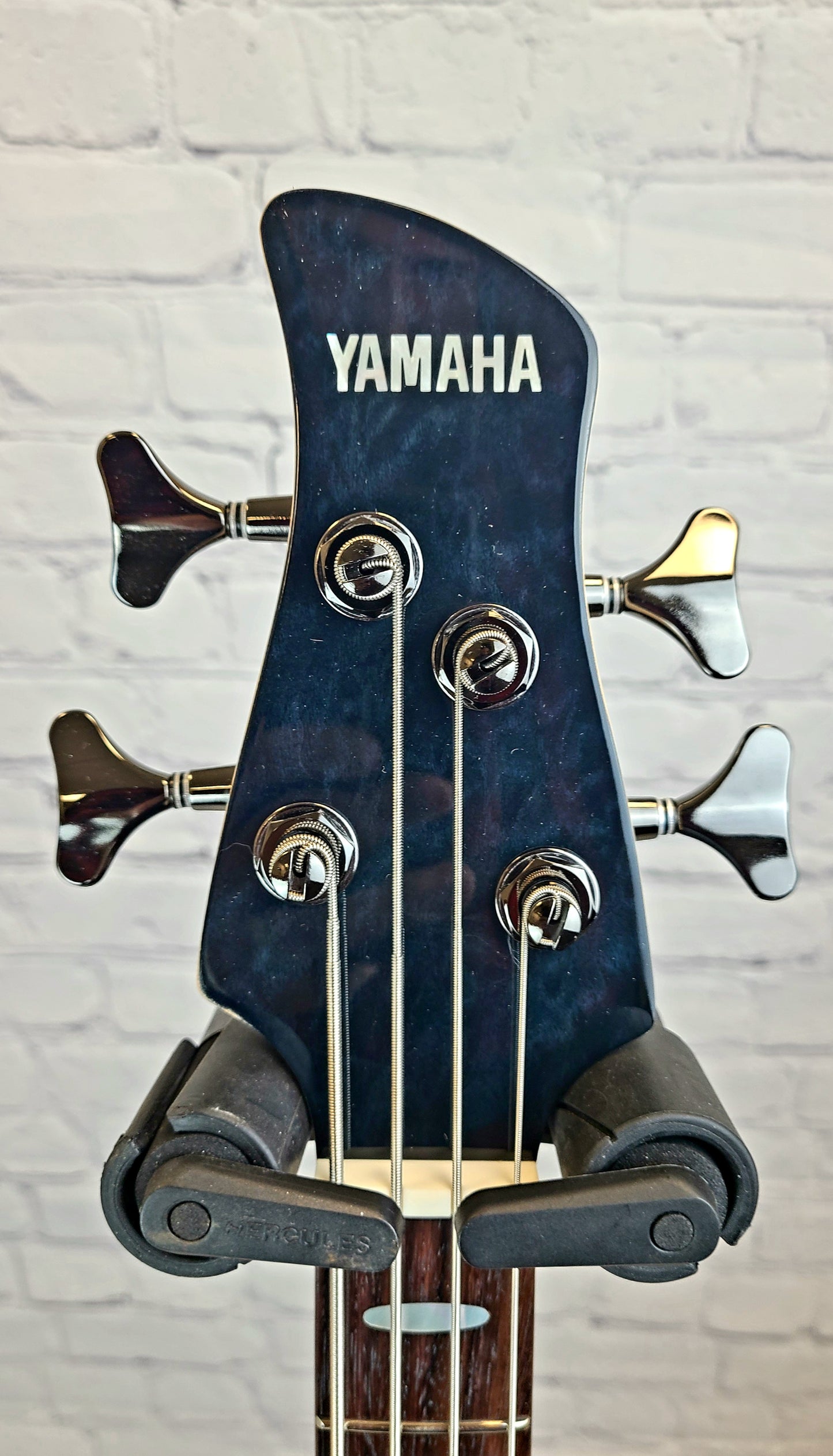 USED/Damaged Yamaha TRB1004J TBL 4 String Electric Bass Guitar