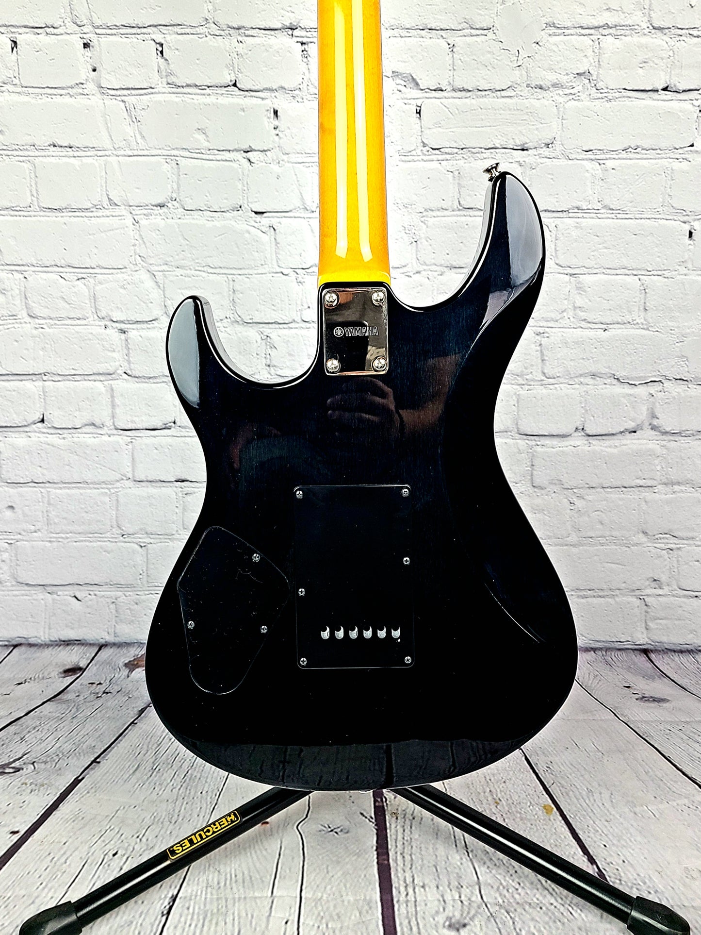 Yamaha Pacifica PAC612VIIFM Electric Guitar Matte Translucent Black Flame Maple