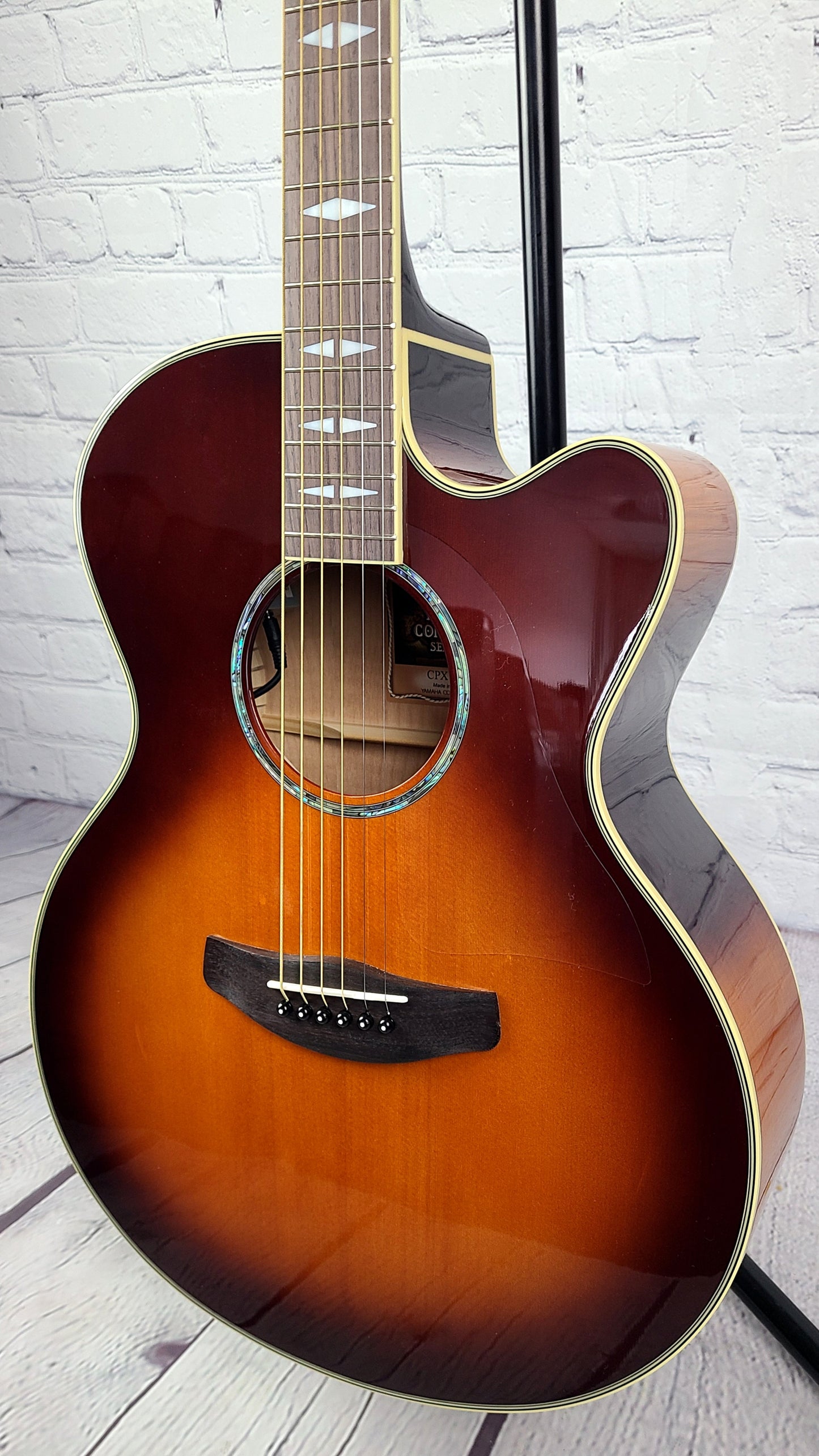 Yamaha CPX-1000 Electric Acoustic Guitar Brown Sunburst