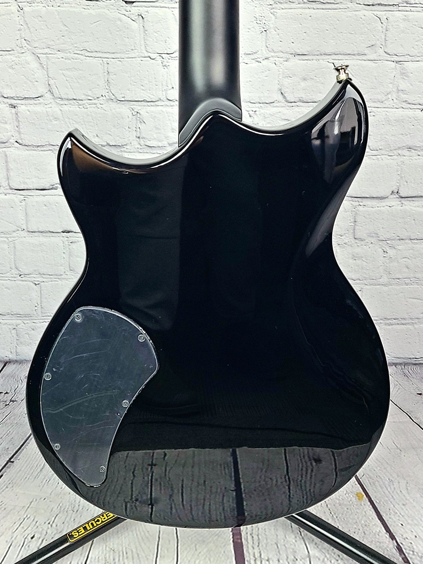 Yamaha Revstar II Element RSE20 BL Gloss Black Electric Guitar