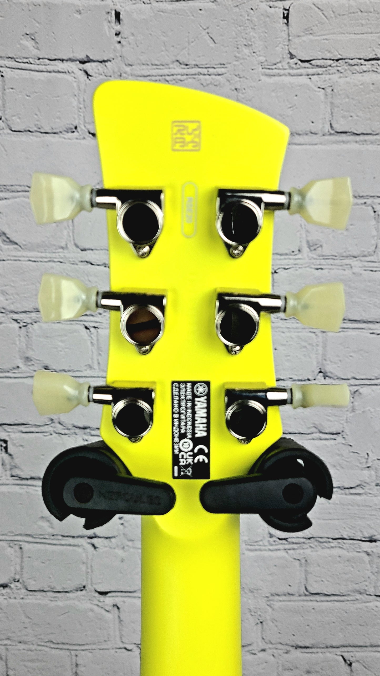 Yamaha Revstar II Element RSE20 NY Neon Yellow Electric Guitar