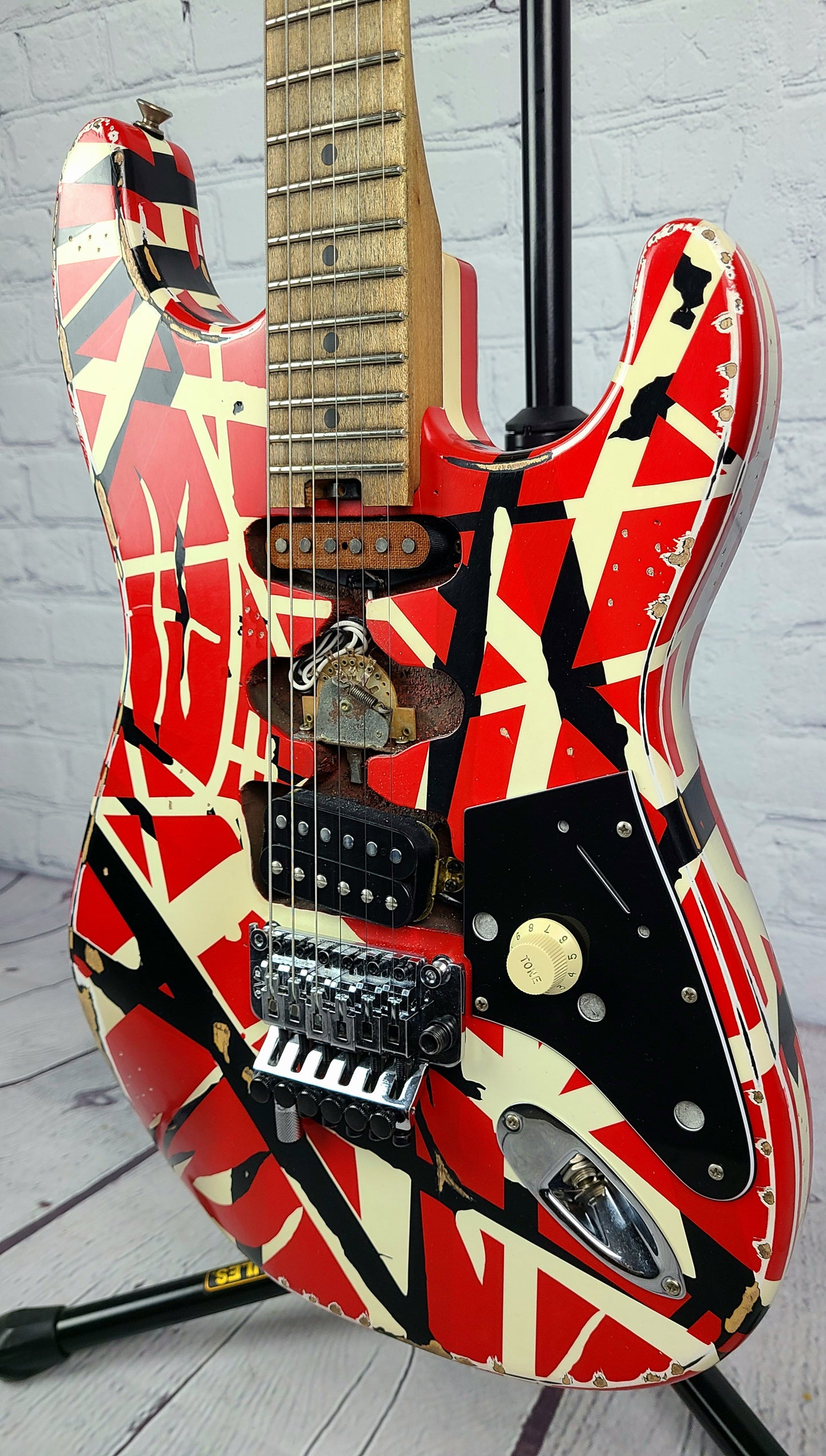 USED EVH "Frankie" Striped Eddie Van Halen Relic Distressed Electric Guitar 2020