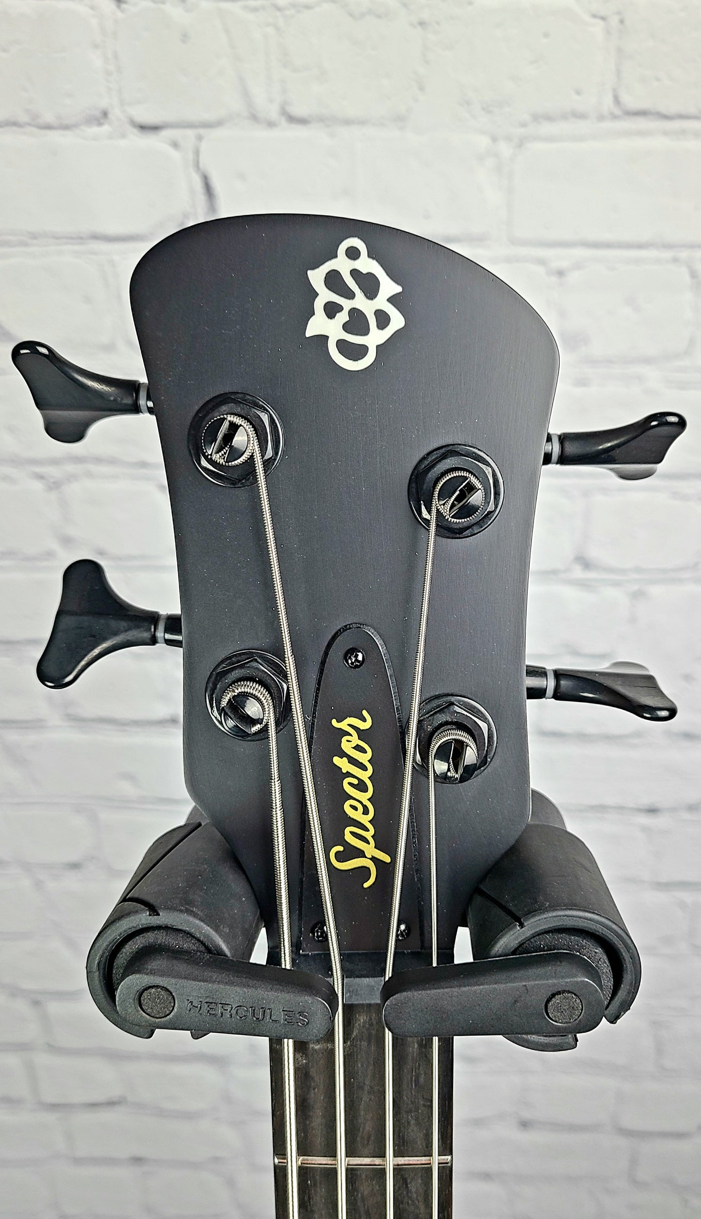 Spector NS Pulse II 4 String Bass Black Cherry Quilt Maple