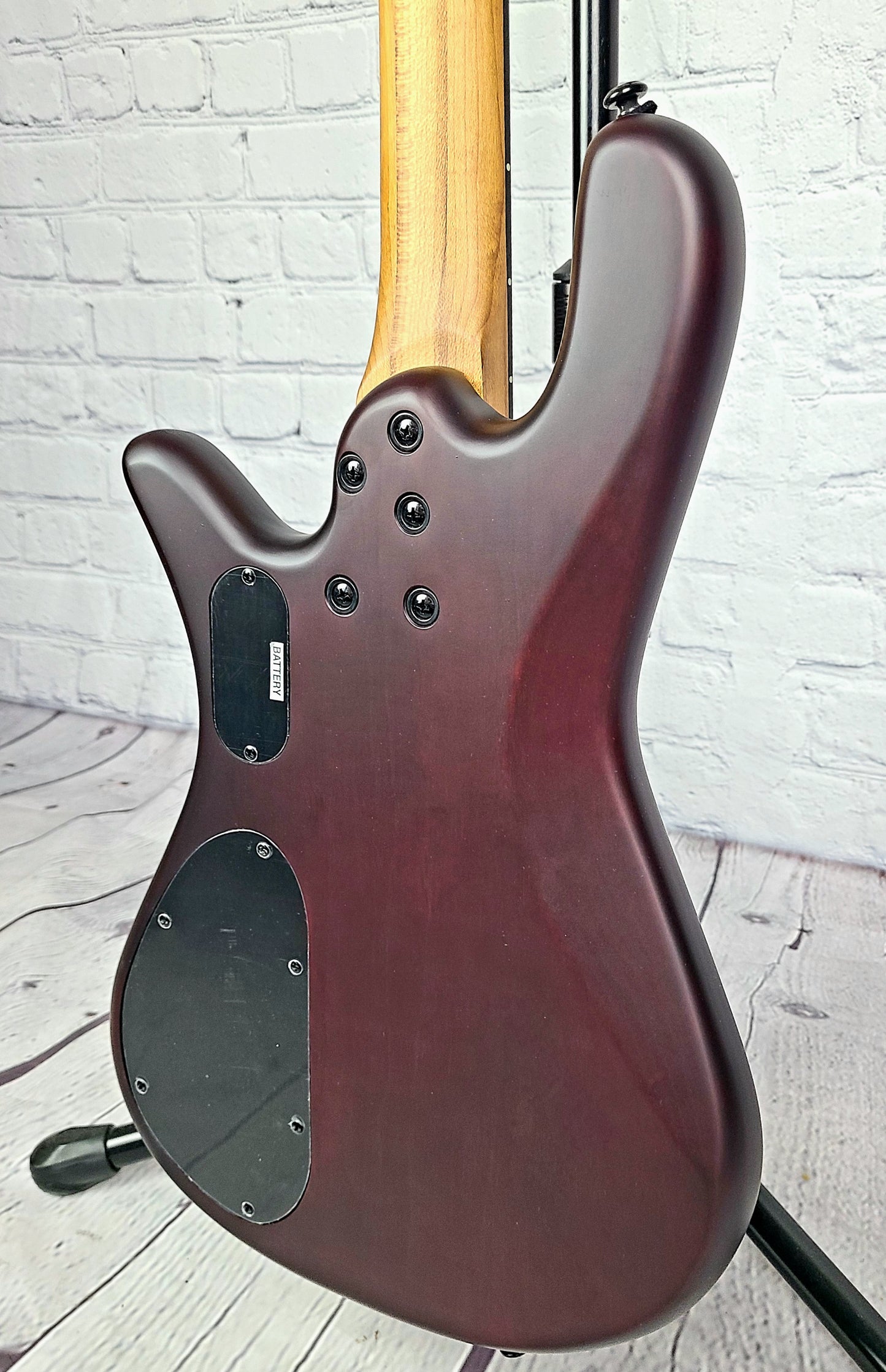 Spector NS Pulse II 4 String Bass Black Cherry Quilt Maple