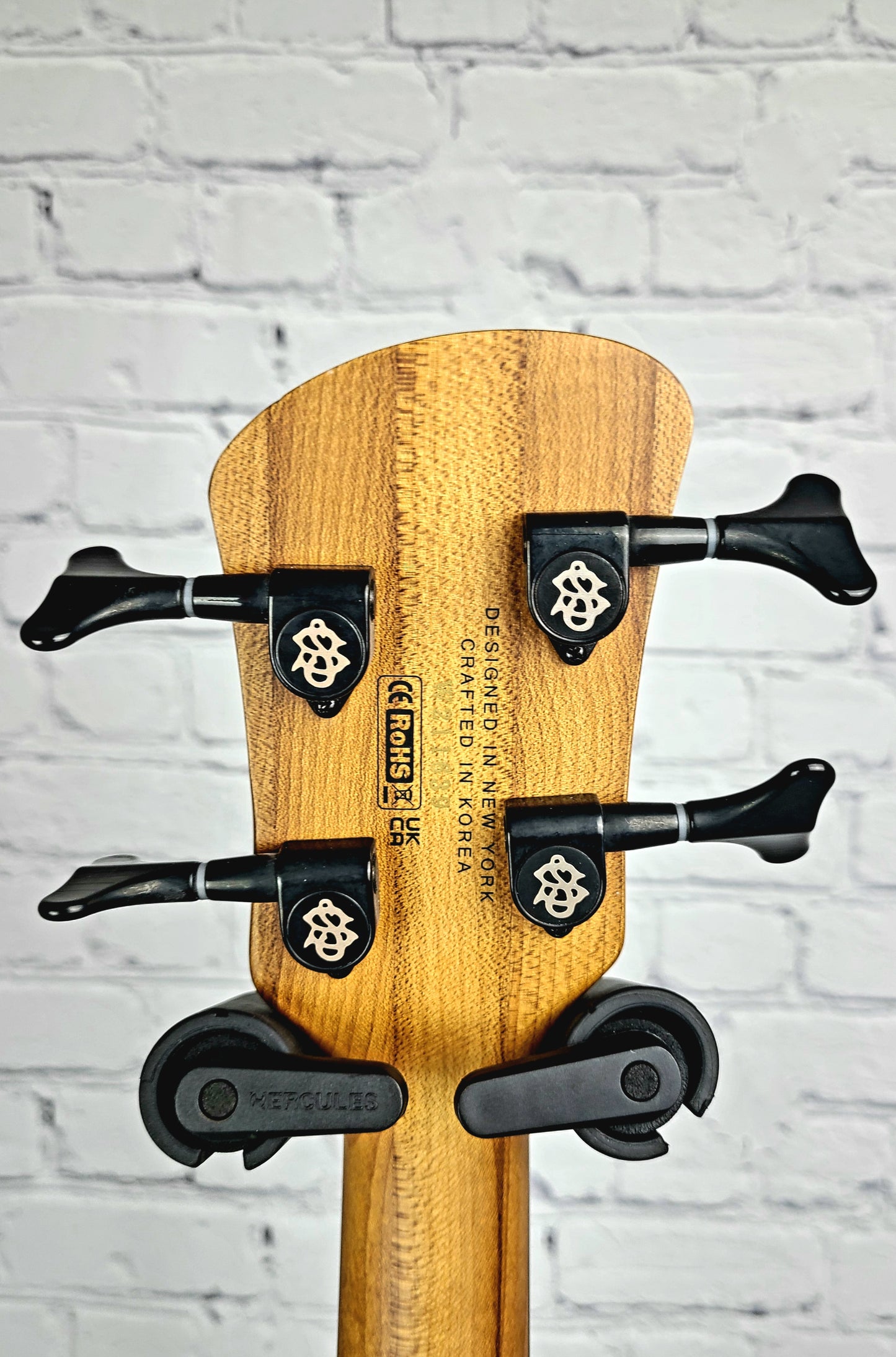 Spector NS Pulse II 4 String Bass Black Cherry Quilt Maple