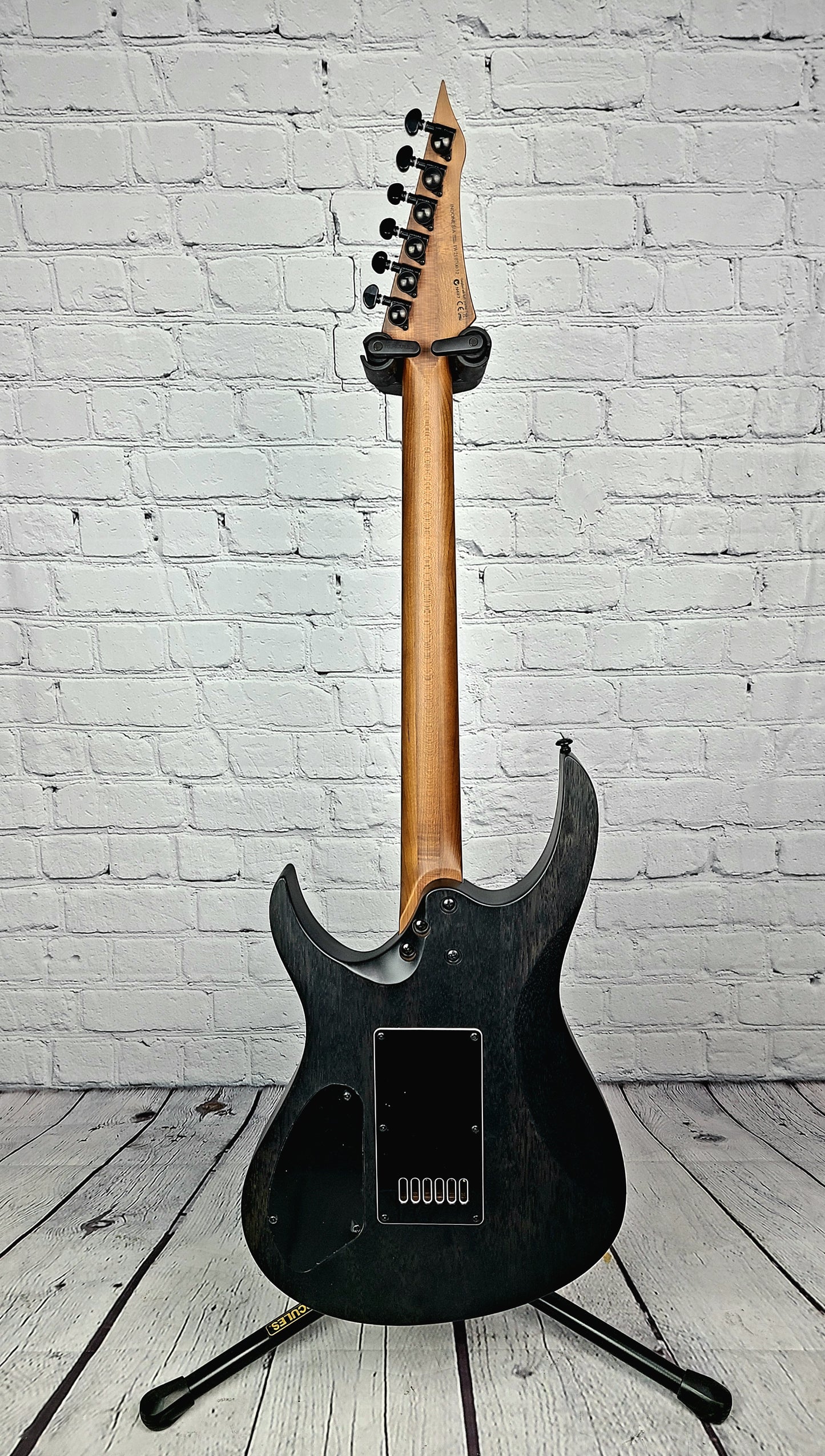 Balaguer Standard Diablo Electric Guitar Trans Black Evertune