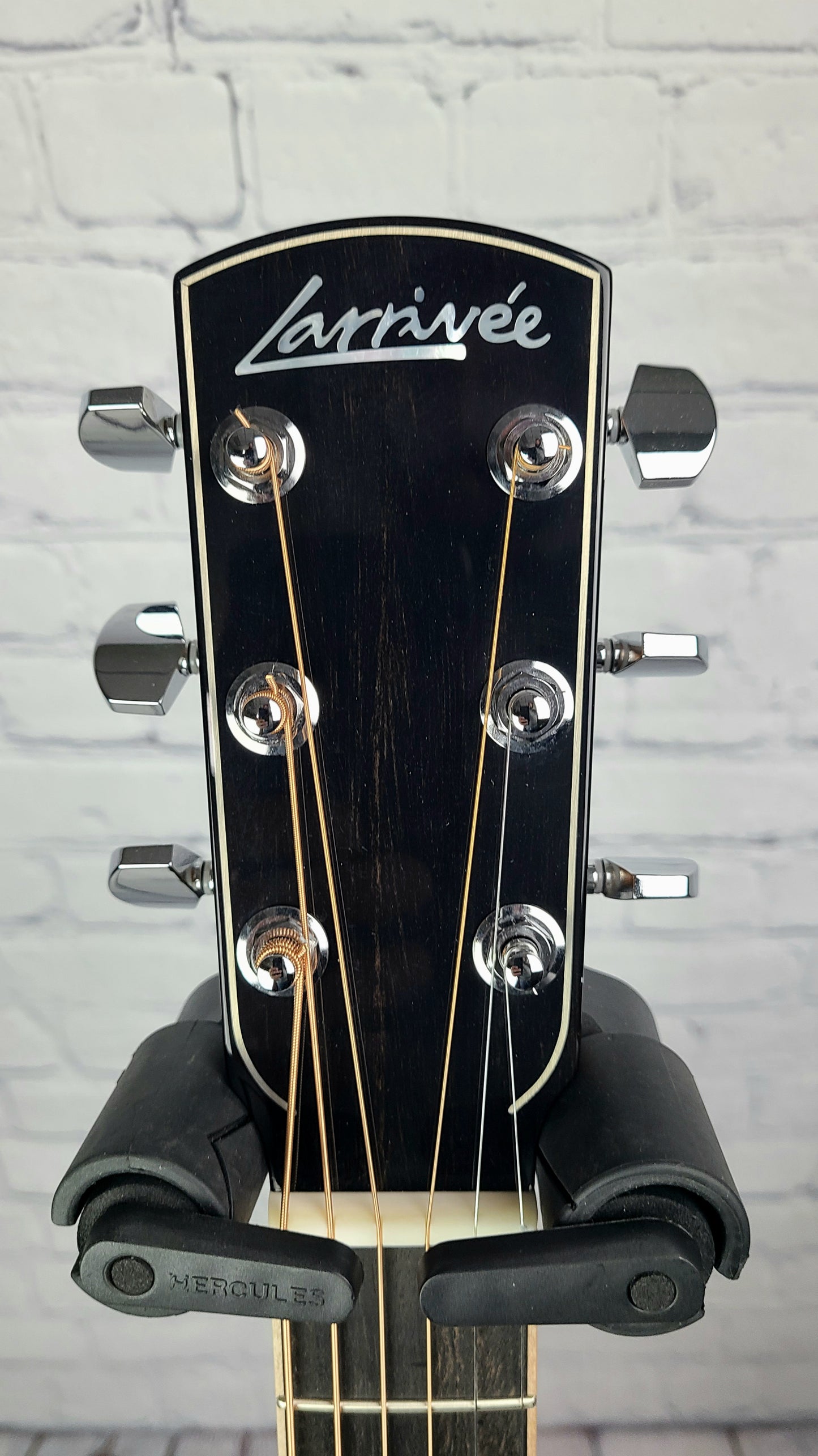 Larrivee OM-09RE Artist OM Sized Rosewood Electric Acoustic Guitar Fishman Anthem Preamp