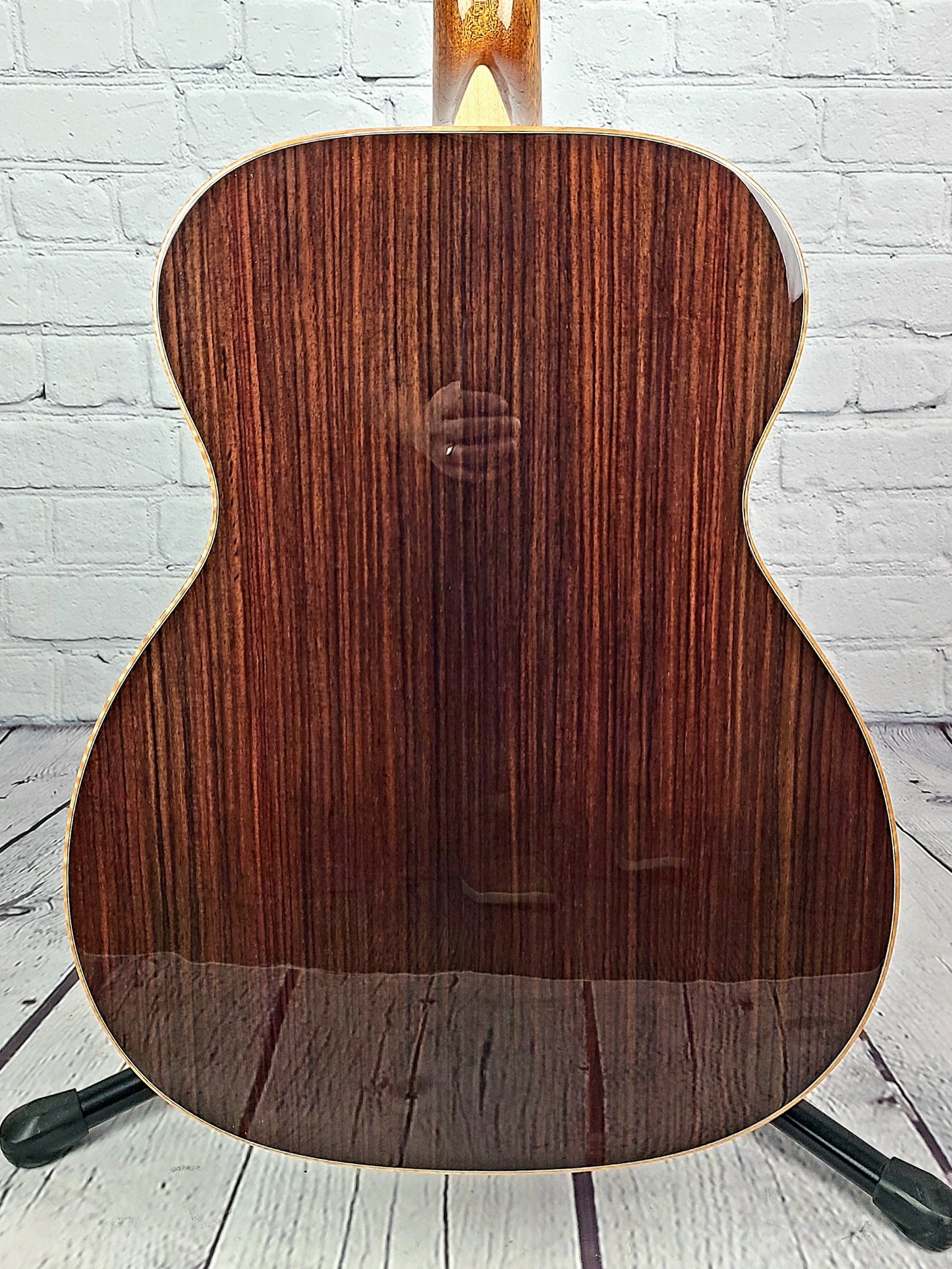 Larrivee OM-09RE Artist OM Sized Rosewood Electric Acoustic Guitar Fishman Anthem Preamp