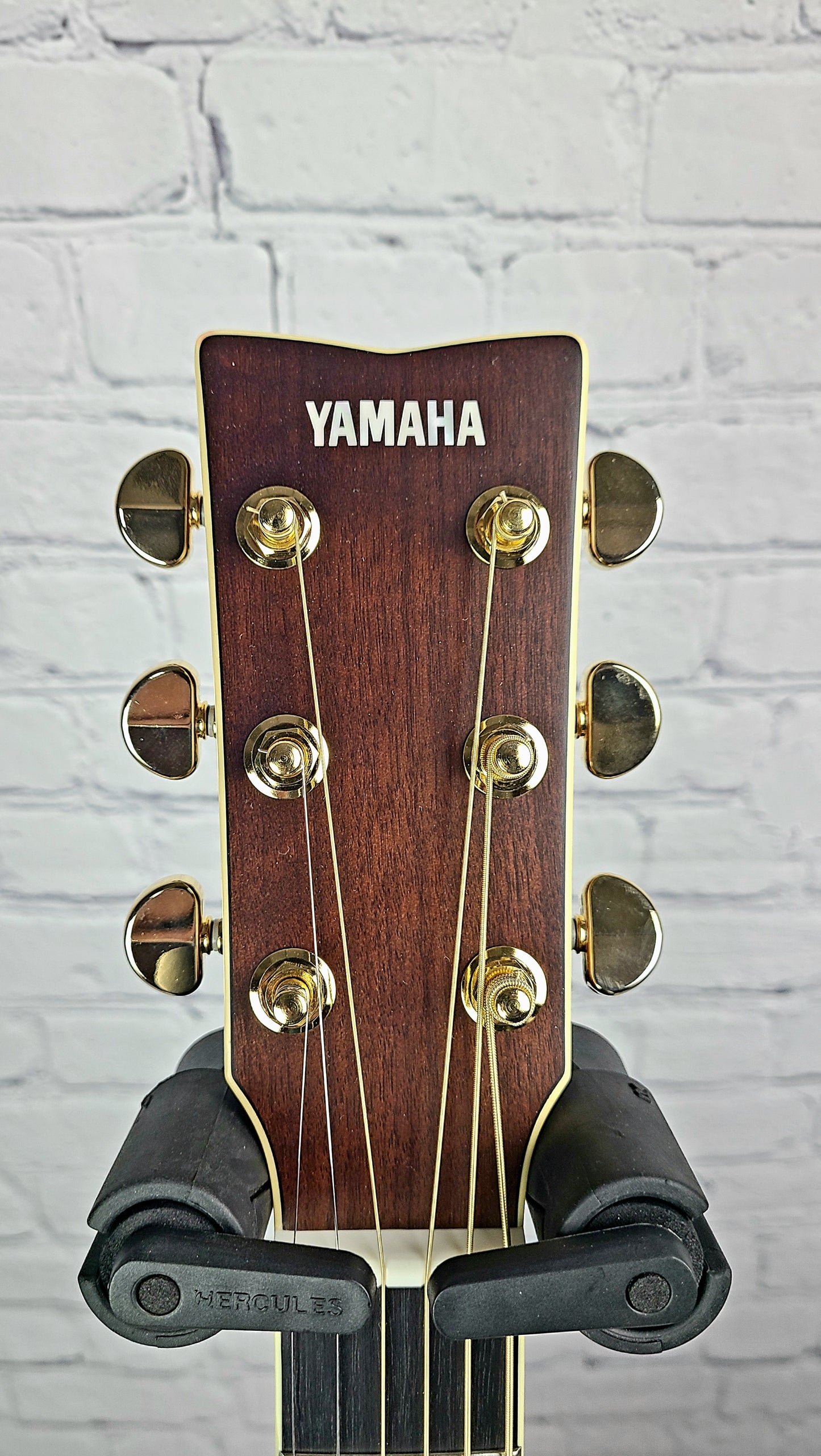 Yamaha LL16L ARE Left Handed Solid Rosewood Electric Acoustic Guitar Natural