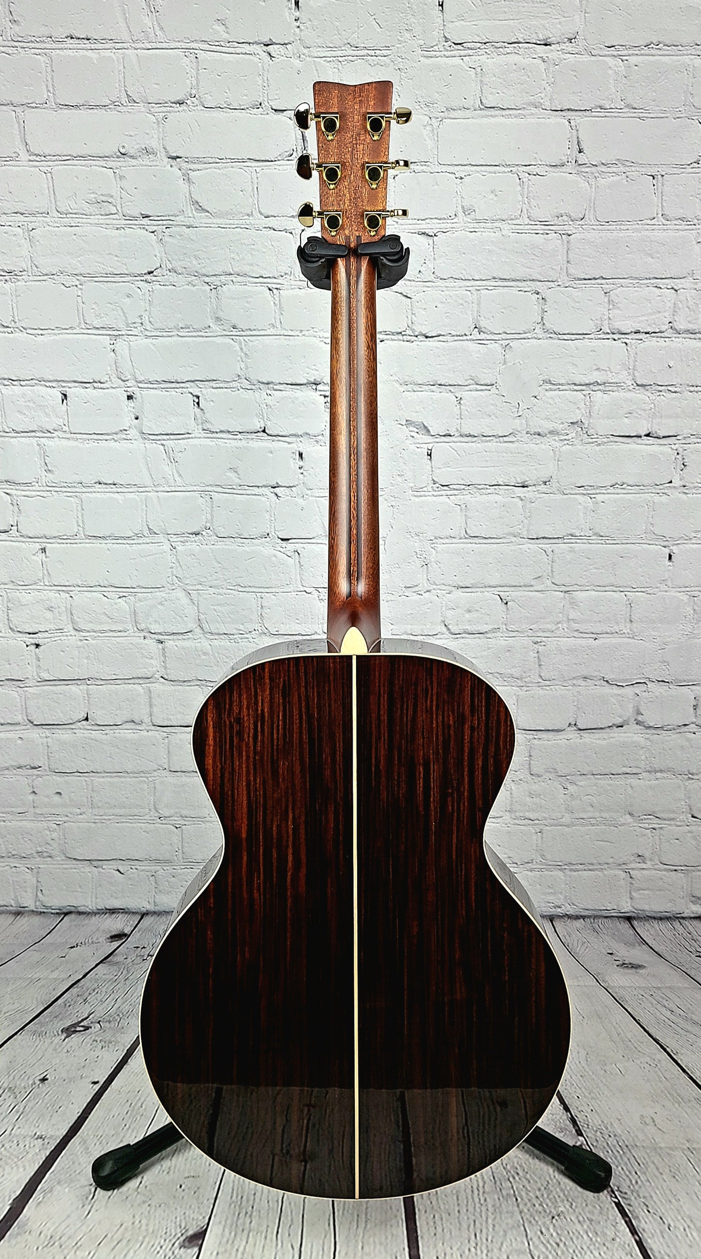 Yamaha LJ16 Solid Rosewood Acoustic Electric Guitar Medium Jumbo Natural