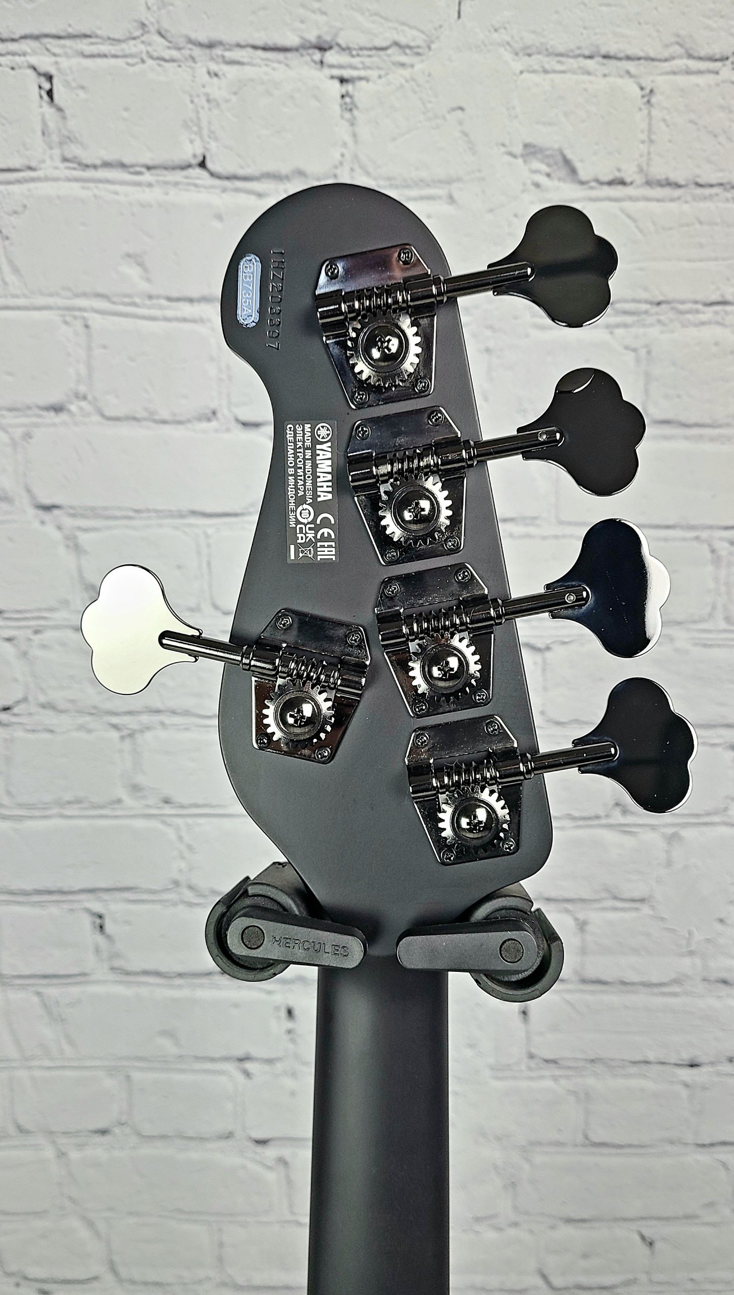 Yamaha BB735A MTB Electric 5 String Bass Matte Black