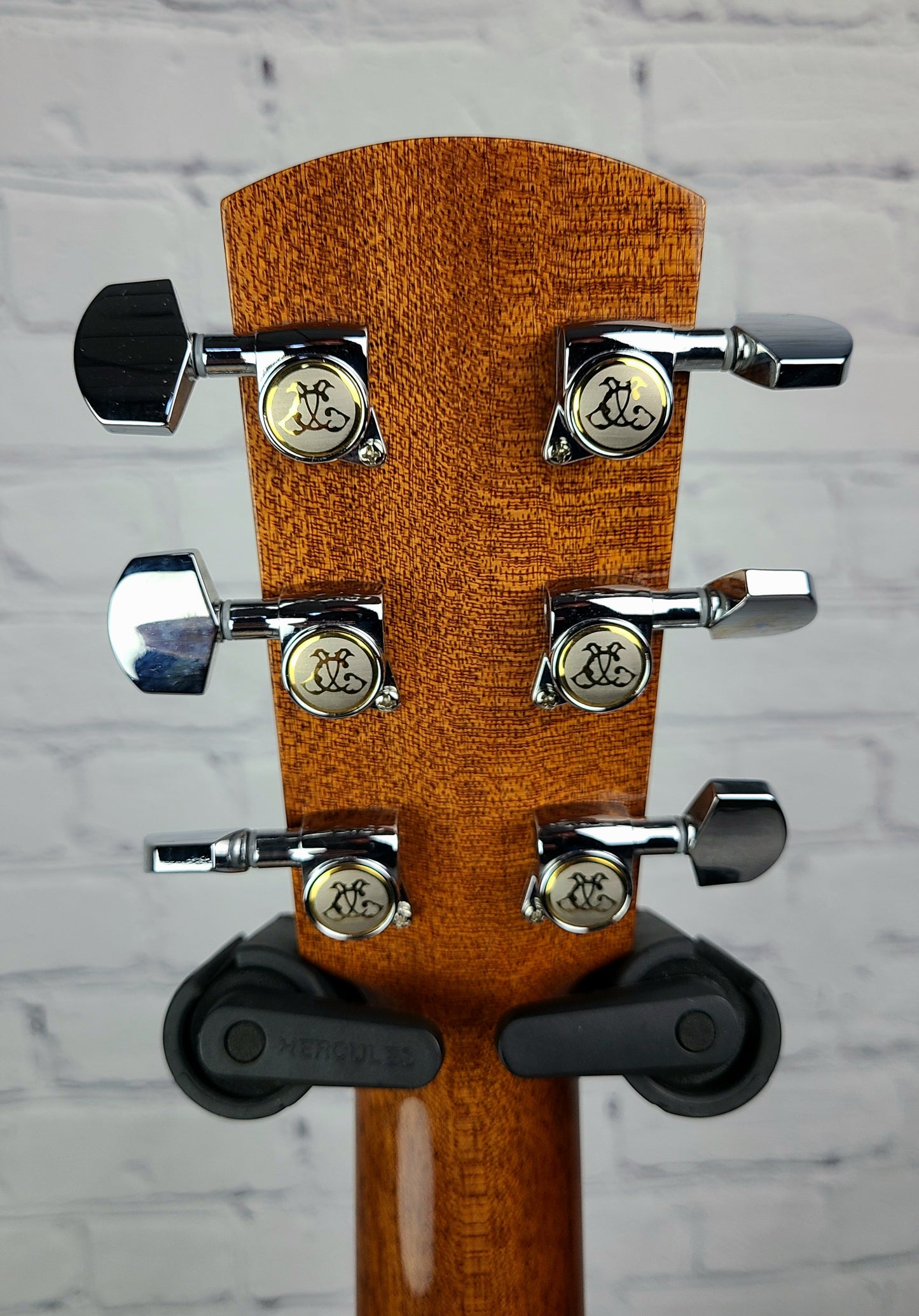 Larrivee LV-05 Select Series Electric Acoustic Guitar Gloss Mahogany L.R. Baggs