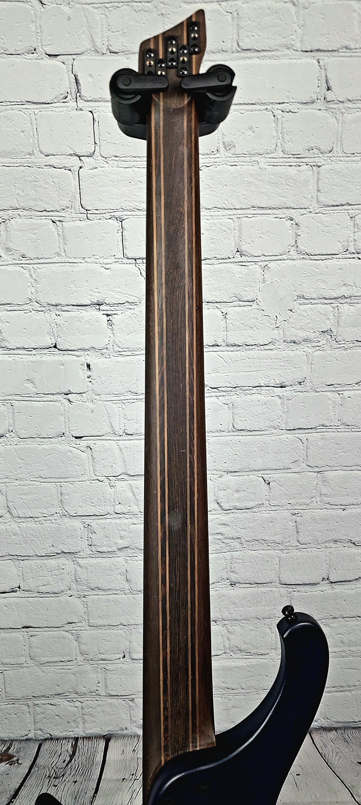 Ibanez EHB1505MS PLF Bass Guitar Headless Multicscale Pacific Blue Burst Flat