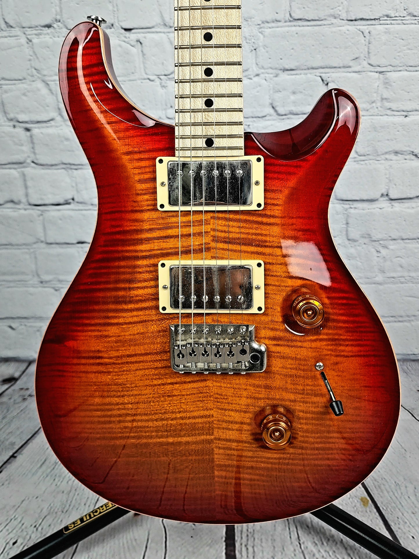 USED Paul Reed Smith PRS Johnny Hiland Signature 10 Top Maple Fretboard