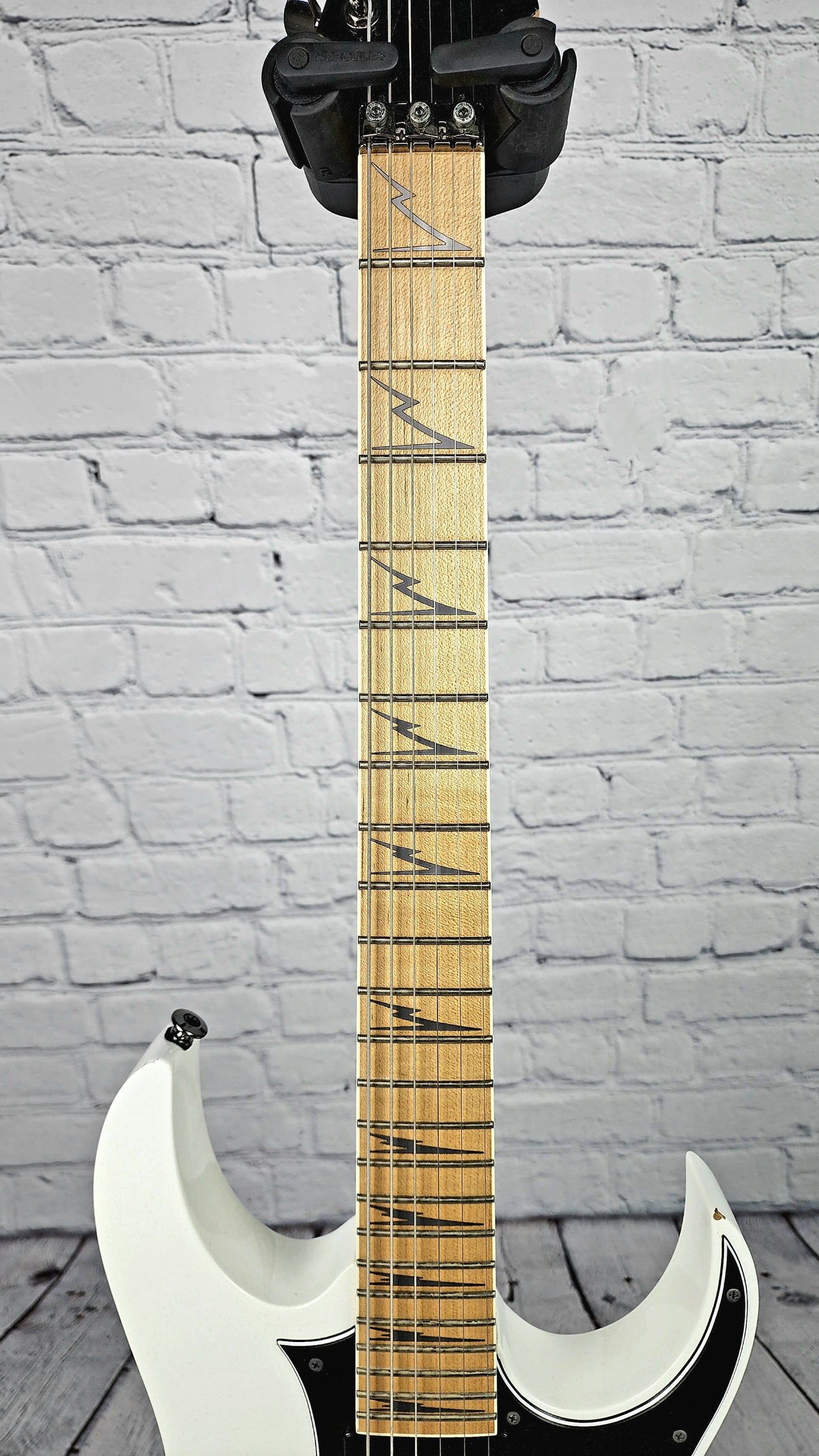 USED Ibanez Prestige RG3550MZ Galaxy White Seymour Duncan Blackouts Electric Guitar