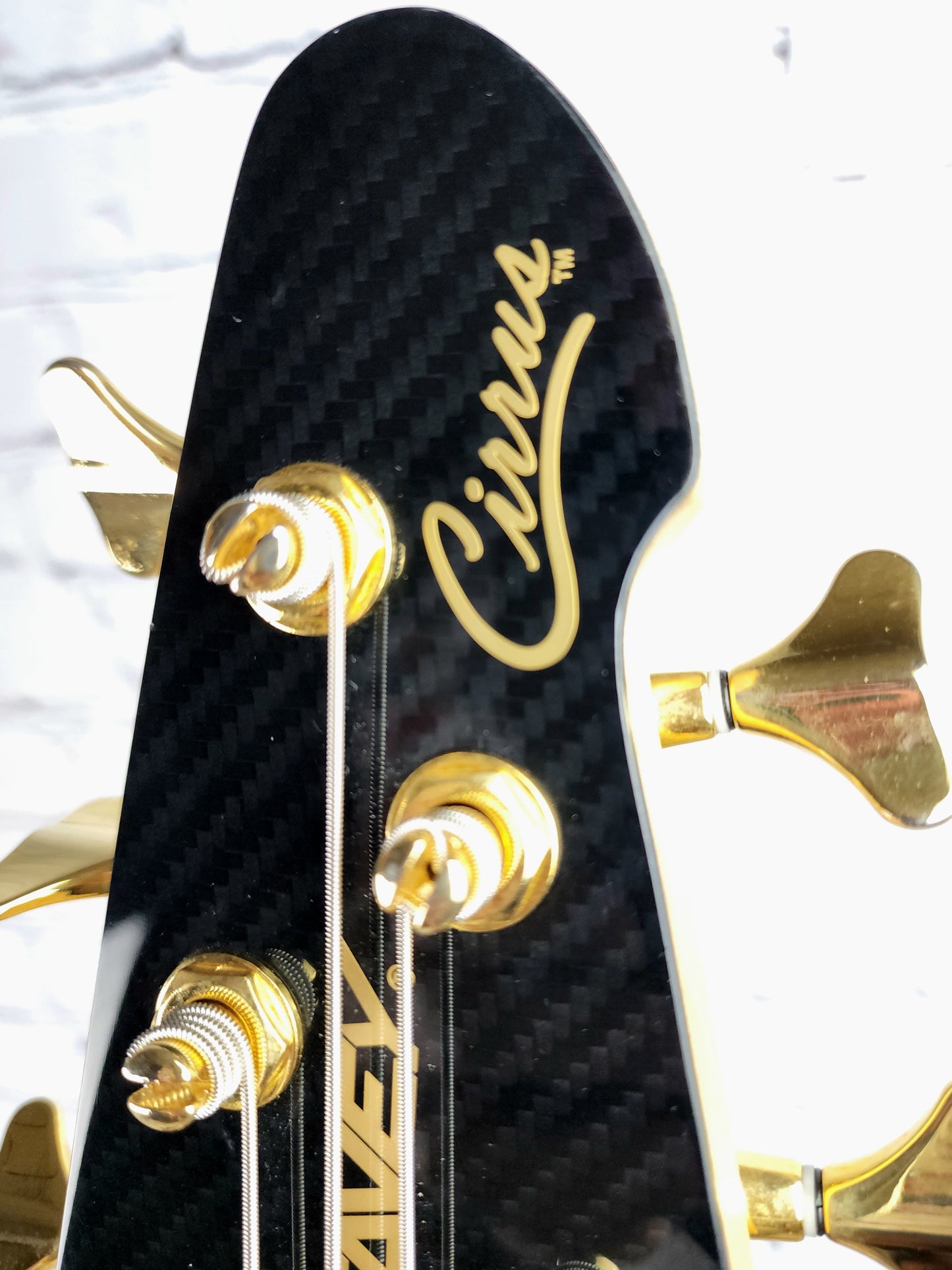 USED Peavey Cirrus 5 String Bass USA Neck Through Peacock Blue