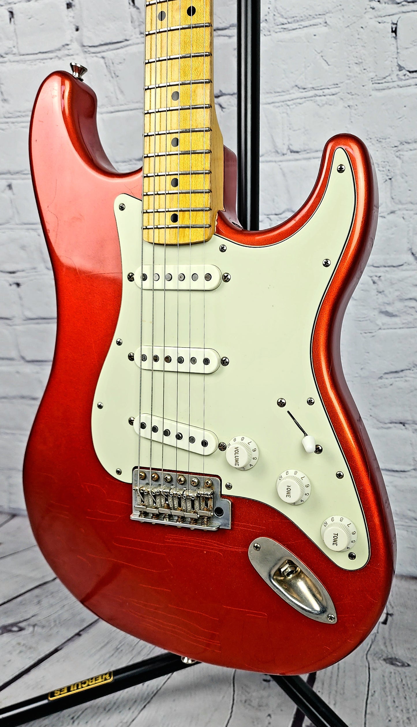 USED LSL Instruments Saticoy Candy Apple Red Electric Guitar