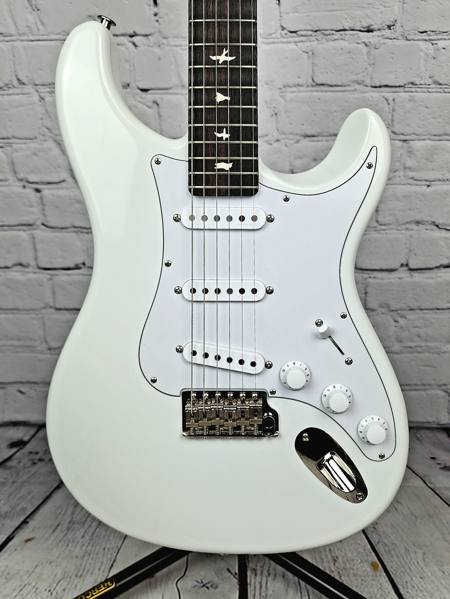 USED Paul Reed Smith PRS Silver Sky John Mayer Frost Rosewood Electric Guitar