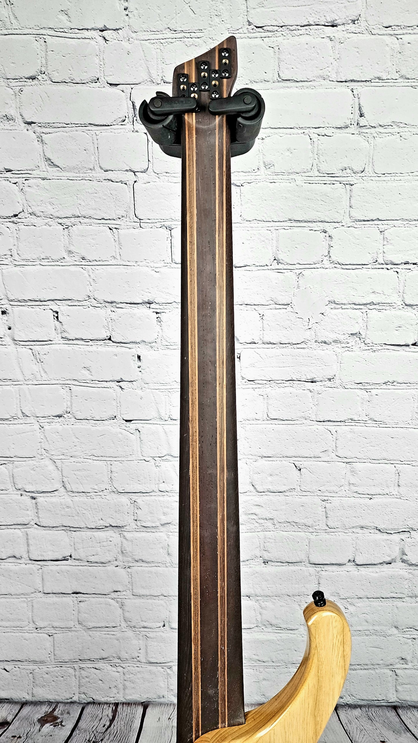 Ibanez EHB1265MS NML 5 String Bass Multiscale Natural Mocha Low Gloss