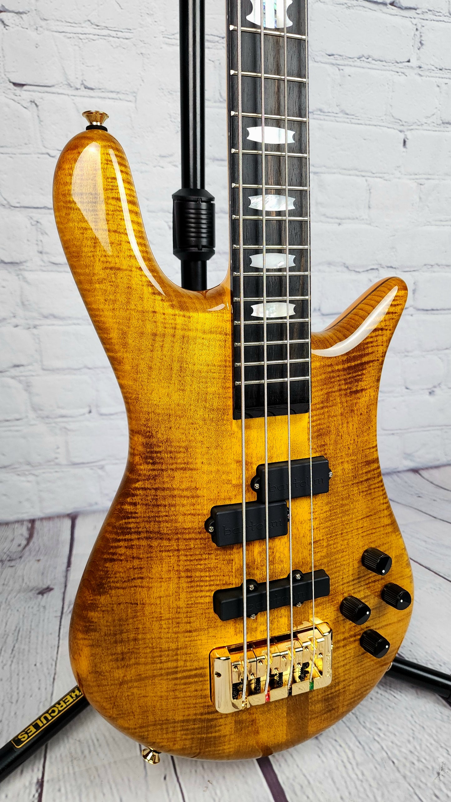 Spector Euro 4 LT Tiger Eye Gloss 4 String Bass