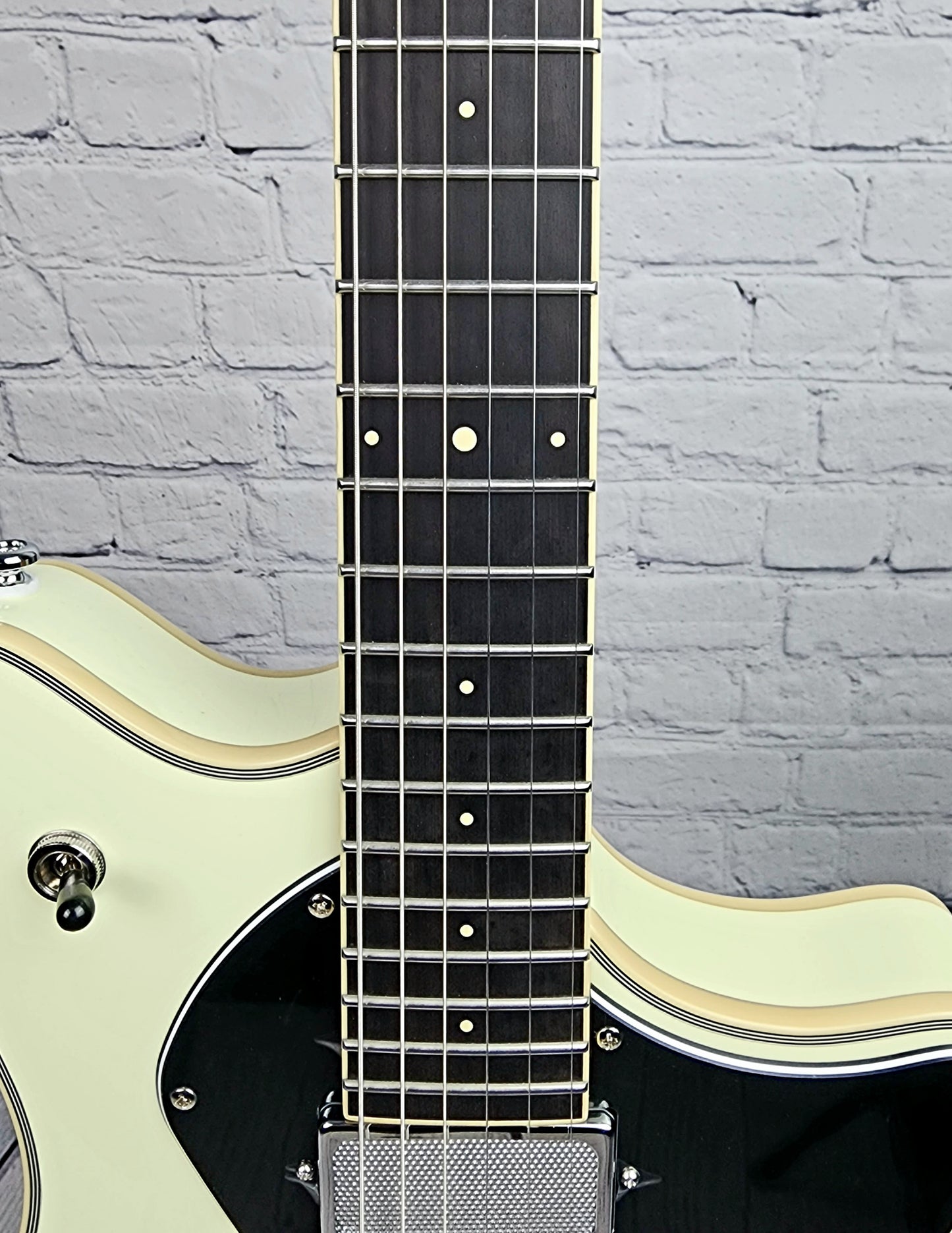 Balaguer Select Espada Ambient Semi-Hollow Electric Guitar Gloss Vintage White