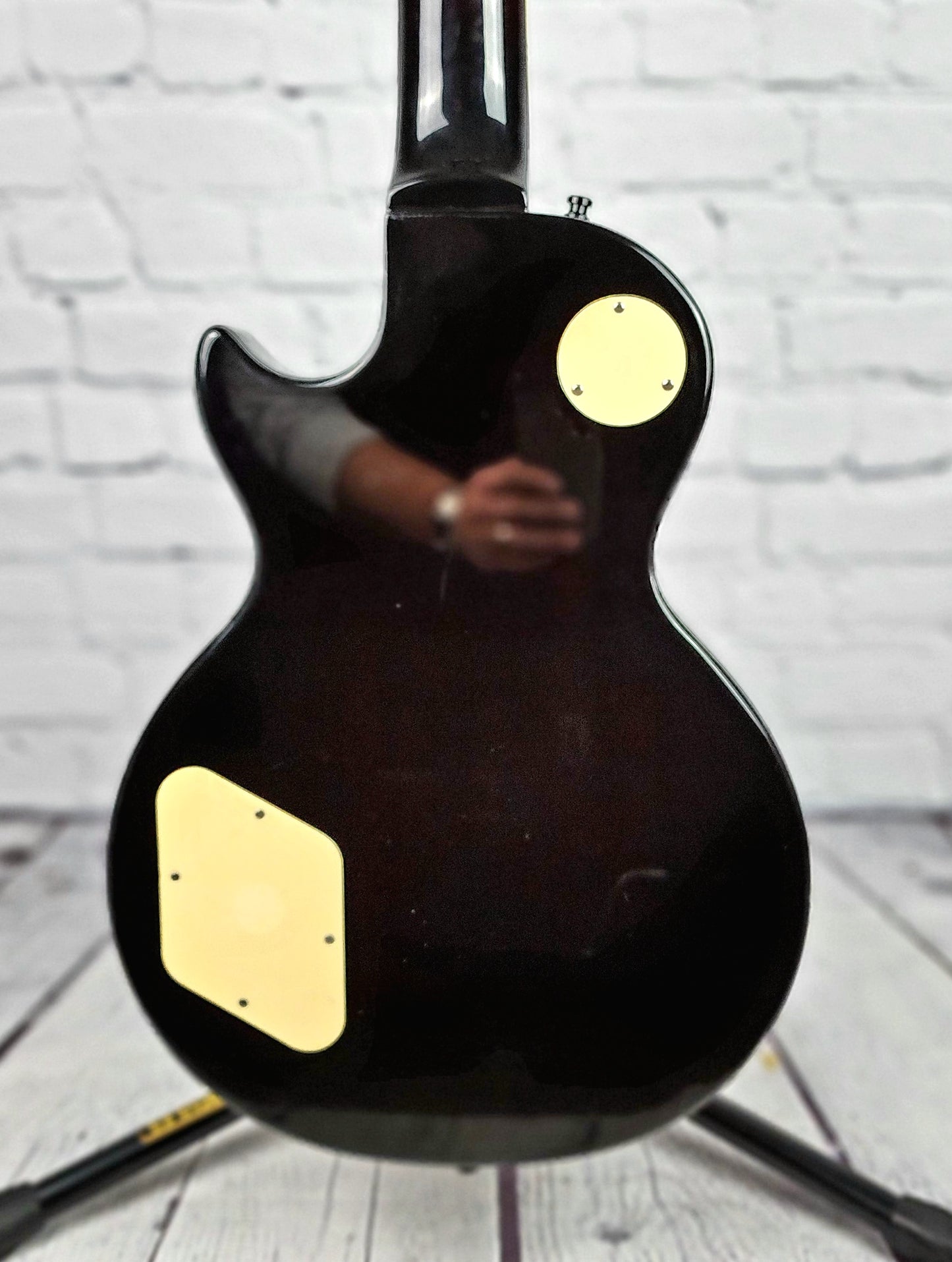 USED Epiphone Les Paul Classic 7 String Electric Guitar w/Hardshell Case