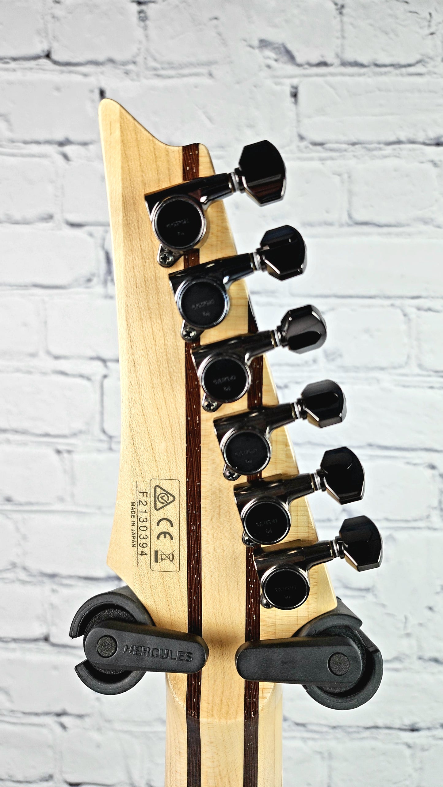 Ibanez J.Custom RG8570CST NT 6 String Electric Guitar Natural